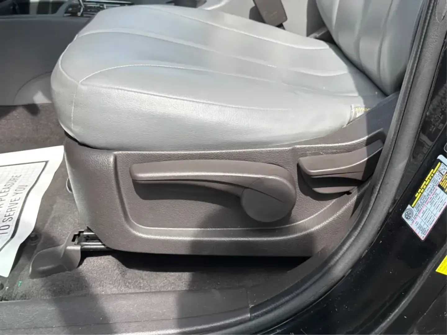 2011 Hyundai Santa Fe GL(Middle-low grade) (5XYZG3AB9BG) with an 2.4L I-4 DOHC engine, located at 1099 N County Rd 25A, Troy, OH, 45373, (937) 908-9800, 40.057079, -84.212883 - Weekend getaways to Hocking Hills, daily commutes down I75, or the after-school shuttle with sports gear in the back-this 2011 Hyundai Santa Fe GL is the kind of SUV that fits real life in and around Troy. With its practical size, confident road manners, and versatile cargo space, it's a smart pick- Photo#17