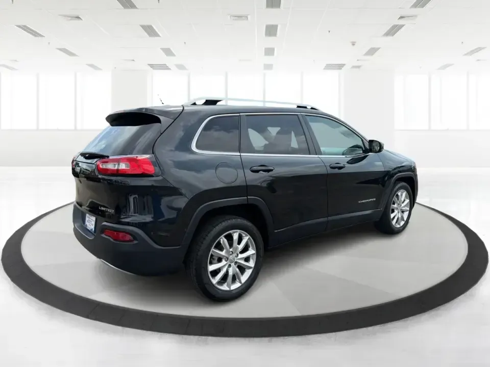 2014 Jeep Cherokee Limited (1C4PJLDB6EW) with an Other engine, located at 8750 N County Rd 25A, Piqua, OH, 45356, (937) 908-9800, 40.164391, -84.232513 - Adventure-ready comfort meets everyday practicality in this 2014 Jeep Cherokee Limited-an ideal fit for commuters heading up I-75, families shuttling between school and practice, or weekend explorers chasing fresh air at Lockington Locks or along the Great Miami River. Finished in Brilliant Black Cr- Photo#2