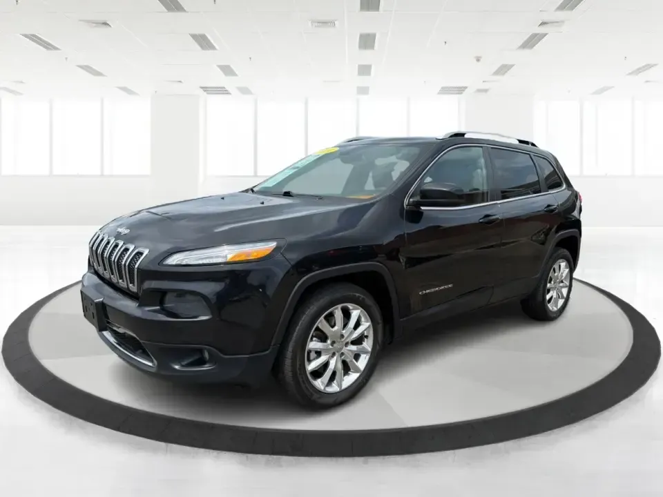 2014 Jeep Cherokee Limited (1C4PJLDB6EW) with an Other engine, located at 8750 N County Rd 25A, Piqua, OH, 45356, (937) 908-9800, 40.164391, -84.232513 - Adventure-ready comfort meets everyday practicality in this 2014 Jeep Cherokee Limited-an ideal fit for commuters heading up I-75, families shuttling between school and practice, or weekend explorers chasing fresh air at Lockington Locks or along the Great Miami River. Finished in Brilliant Black Cr- Photo#8