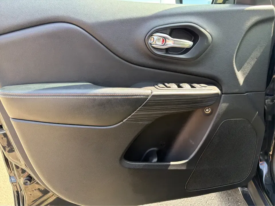 2017 Jeep Cherokee Latitude, Longitude, North (1C4PJMCB9HW) with an Other engine, located at 1184 Kauffman Ave, Fairborn, OH, 45324, (937) 908-9800, 39.807072, -84.030914 - Weekend escapes to John Bryan State Park, snowy commutes to Wright-Patterson AFB, and everyday errands along Dayton Yellow Springs Road all feel more doable in a capable crossover with true Jeep confidence. This 2017 Jeep Cherokee in Diamond Black Crystal Pearlcoat is a smart fit for drivers who wan- Photo#19