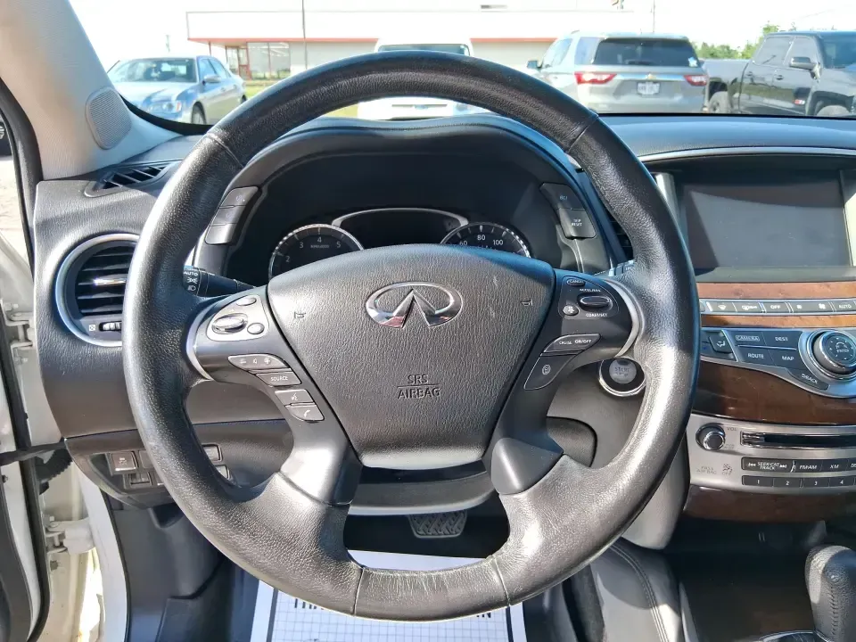 2014 Infiniti QX60 Base AWD (5N1AL0MM5EC) with an 3.5L V6 DOHC 24V engine, Continuously Variable Transmission transmission, located at 1951 S Dayton Lakeview Rd., New Carlisle, OH, 45344, (937) 908-9800, 39.890999, -84.050255 - If your week is a blur of school drop-offs, I70 commuting, and weekend getaways to Buck Creek State Park, this 2014 INFINITI QX60 Base AWD is built for the real-life rhythm of a busy household. With three rows for up to 7 passengers, confident AWD traction for Ohio weather, and premium comfort touch- Photo#16
