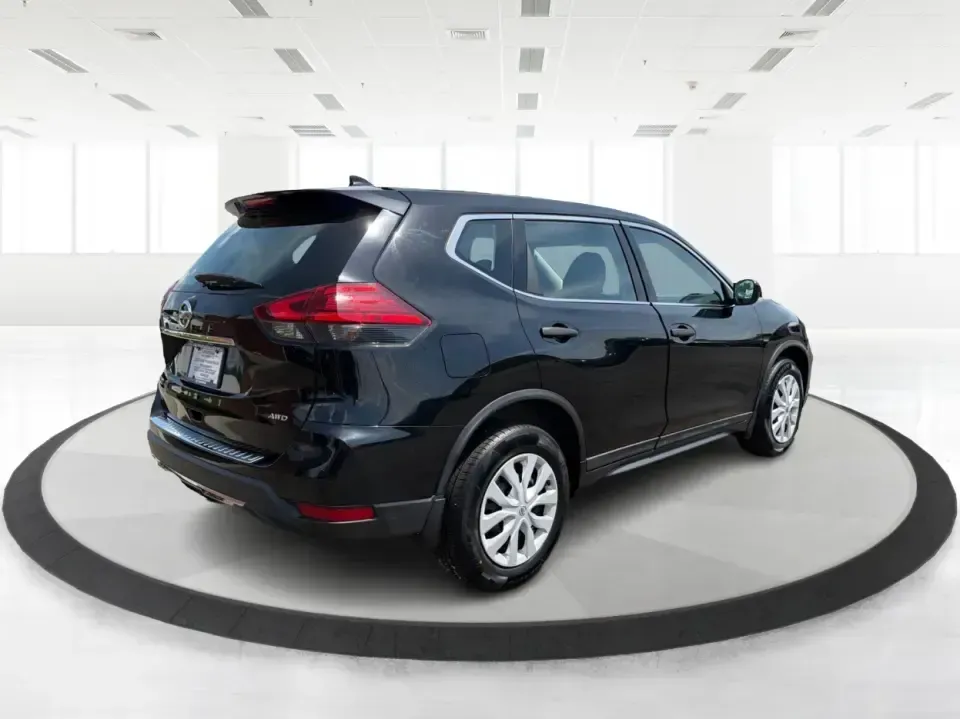 2017 Nissan Rogue S AWD (5N1AT2MV9HC) with an 2.5L L4 DOHC 16V engine, Continuously Variable Transmission transmission, located at 1230 East Main St, Xenia, OH, 45385, (937) 908-9800, 39.688026, -83.910172 - Pack up the kids, load the groceries, and point the hood toward your next weekend escape-this 2017 Nissan Rogue S AWD is the kind of practical SUV that fits real life in Xenia. Whether you're commuting to Dayton, shuttling to practices around Greene County, or planning a road trip to John Bryan Stat- Photo#2