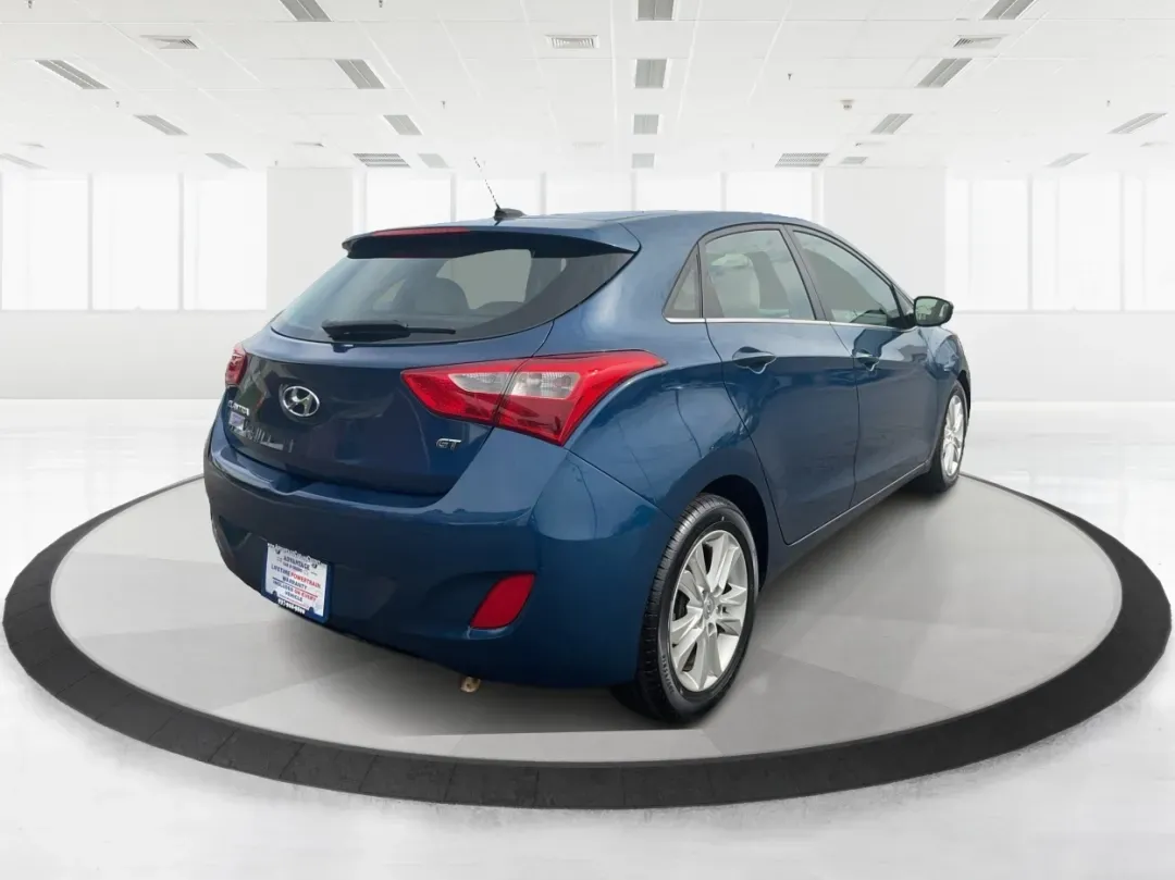 2014 Hyundai Elantra GT GT (KMHD35LH4EU) with an Other engine, located at 4508 South Dixie Dr, Moraine, OH, 45439, (937) 908-9800, 39.689976, -84.218452 - **Discover Your Next Adventure with the 2014 Hyundai Elantra GT at Advantage Car and Credit!**<br /> <br /> Are you searching for a reliable vehicle that fits seamlessly into both your daily routine and your weekend getaways? Look no further than the 2014 Hyundai Elantra GT, available at Advantage C - Photo#2
