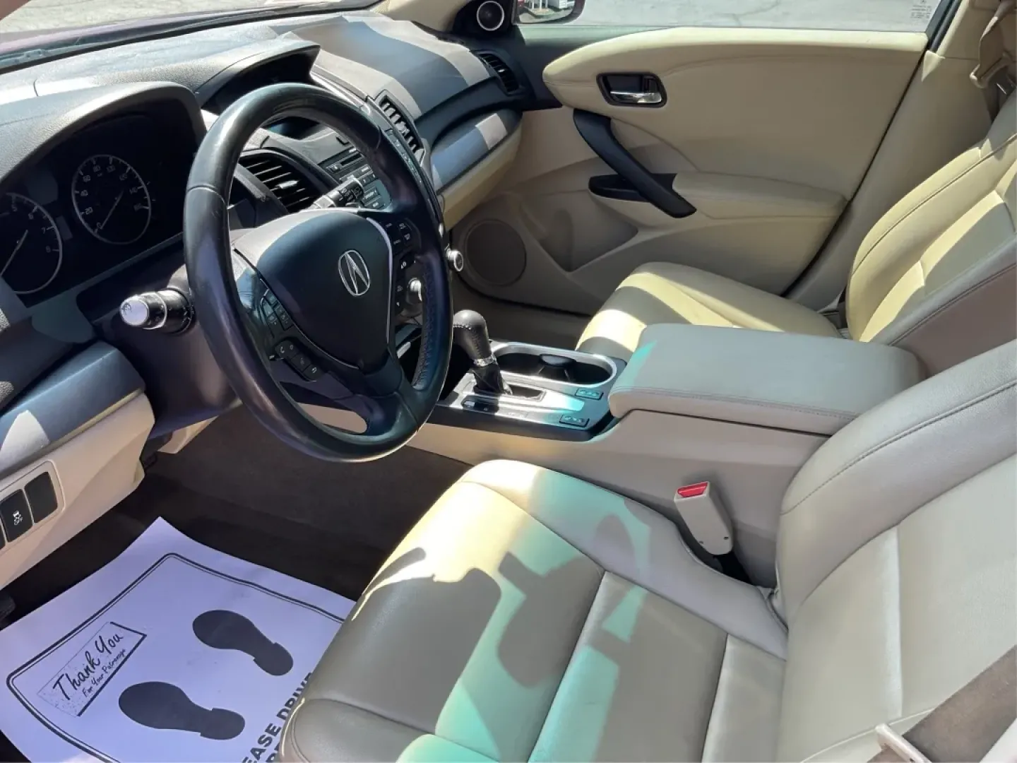 2016 Acura RDX 6-Spd AT (5J8TB3H33GL) with an 3.5L V6 DOHC 24V engine, 6-Speed Automatic transmission, located at 8750 N County Rd 25A, Piqua, OH, 45356, (937) 908-9800, 40.164391, -84.232513 - **Conquer the Road with Confidence: 2016 Acura RDX at Advantage Car and Credit!**<br /> <br /> Are you seeking a reliable vehicle that perfectly balances luxury, comfort, and practicality? Look no further than this stunning 2016 Acura RDX, available now at Advantage Car and Credit in Fairborn, OH. T - Photo#9