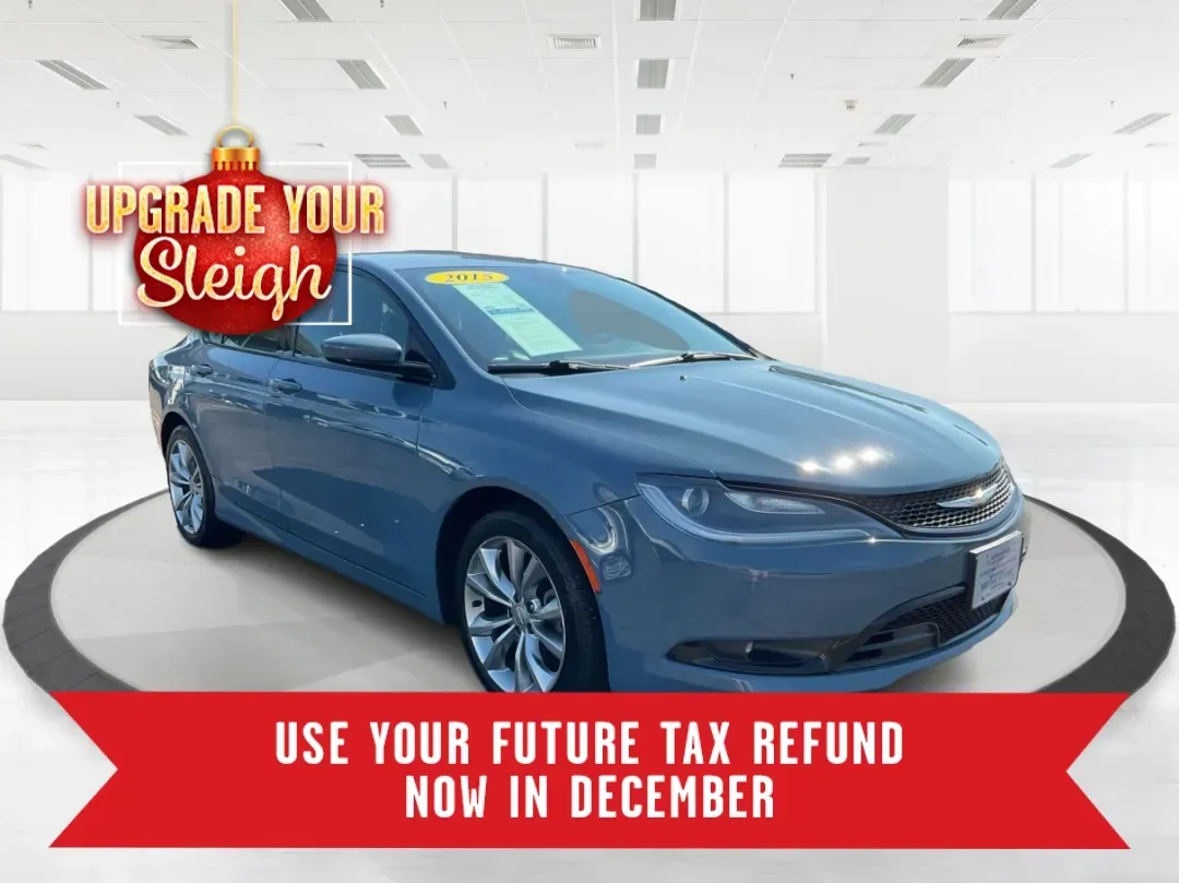 2015 Chrysler 200 S (1C3CCCBB8FN) with an Other engine, located at 880 E. National Road, Vandalia, OH, 45377, (937) 908-9800, 39.891918, -84.183594 - **Experience Luxury on a Budget with the 2015 Chrysler 200 S at Advantage Car and Credit**<br /> <br /> Looking for a stylish sedan that can handle your daily commute as effortlessly as your weekend adventures? The 2015 Chrysler 200 S is the perfect blend of comfort, technology, and modern aesthetic - Photo#0