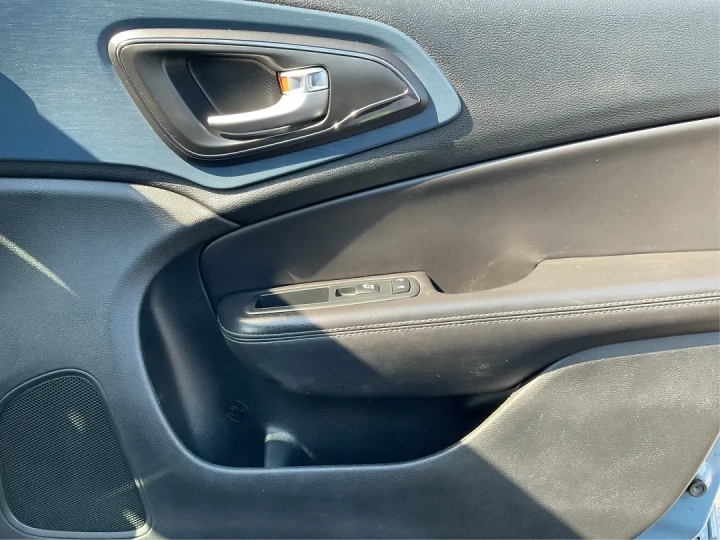 2015 Chrysler 200 S (1C3CCCBB8FN) with an Other engine, located at 1184 Kauffman Ave, Fairborn, OH, 45324, (937) 908-9800, 39.807072, -84.030914 - **Experience Luxury on a Budget with the 2015 Chrysler 200 S at Advantage Car and Credit**<br /> <br /> Looking for a stylish sedan that can handle your daily commute as effortlessly as your weekend adventures? The 2015 Chrysler 200 S is the perfect blend of comfort, technology, and modern aesthetic - Photo#20