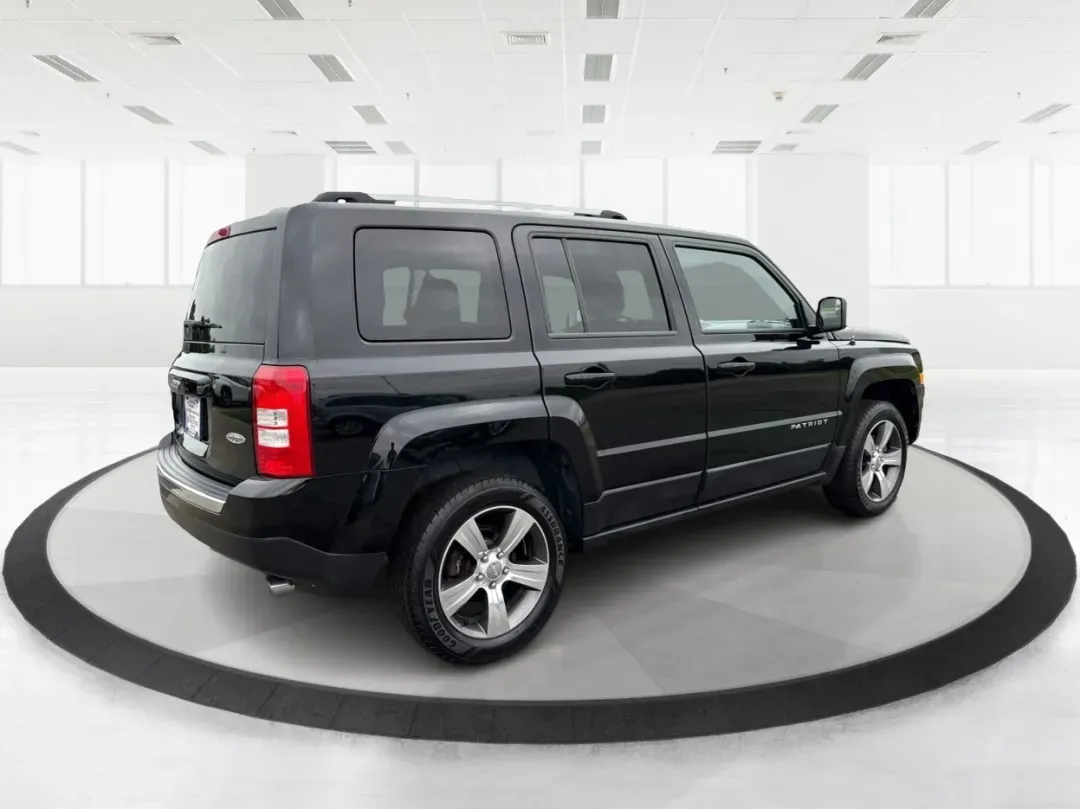 2016 Jeep Patriot High Altitude Edition (1C4NJRFB0GD) with an 2.4L I-4 DOHC engine, located at 4508 South Dixie Dr, Moraine, OH, 45439, (937) 908-9800, 39.689976, -84.218452 - 2016 Jeep Patriot High Altitude Edition - Photo#2