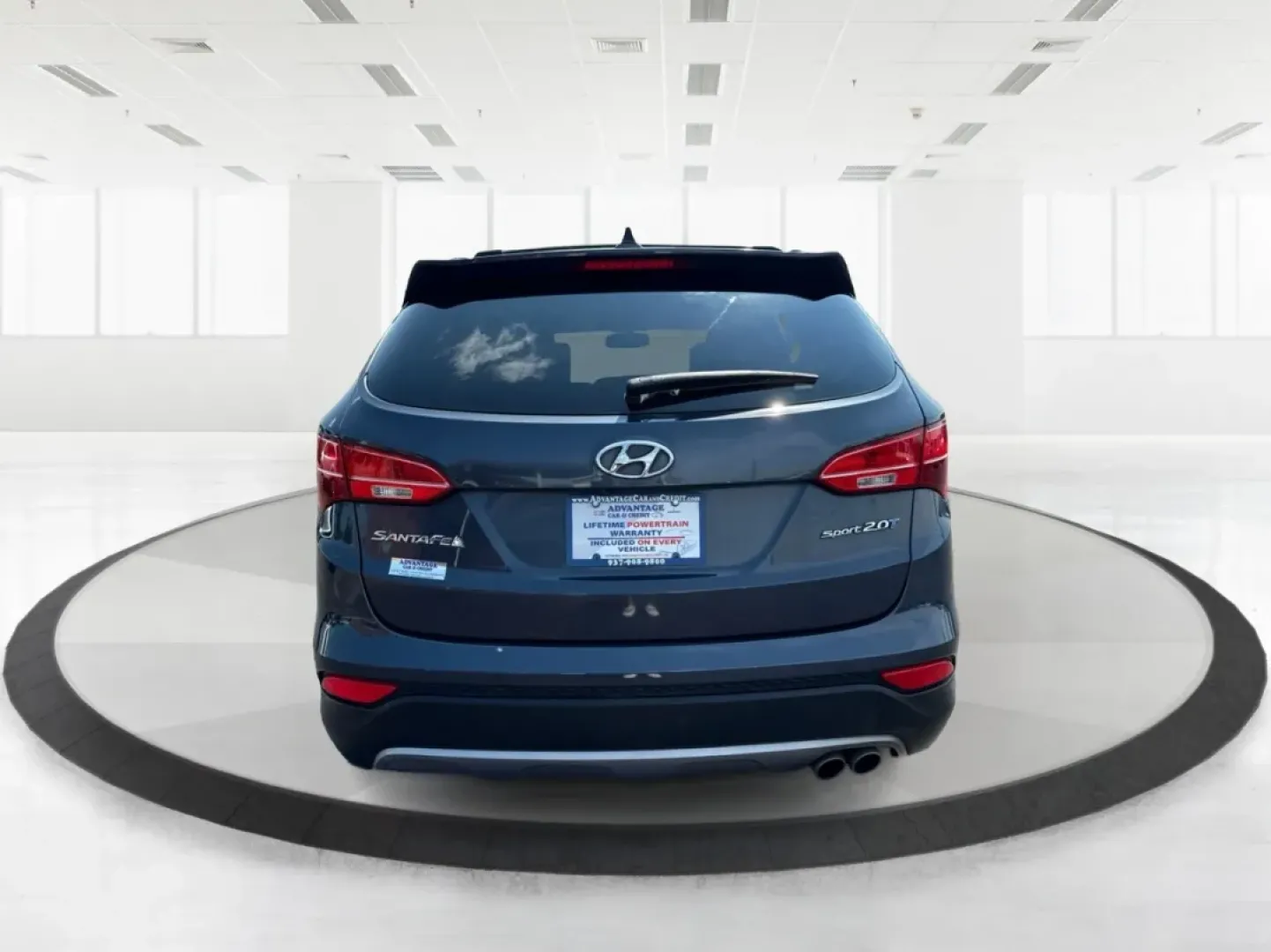 2013 Hyundai Santa Fe Sport 2.0T (5XYZU3LA1DG) with an Theta II 2L I-4 gasoline direct injection engine, located at 1230 East Main St, Xenia, OH, 45385, (937) 908-9800, 39.688026, -83.910172 - **Discover Adventure with the 2013 Hyundai Santa Fe at Advantage Car and Credit!**<br /> <br /> Are you ready to embrace the open road? Whether you're planning a weekend getaway or commuting to work, the 2013 Hyundai Santa Fe Sport 2.0T is the perfect vehicle to elevate your lifestyle. Designed for - Photo#3