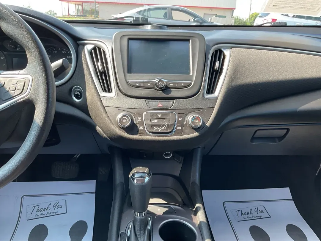 2018 Chevrolet Malibu 1LS (1G1ZB5ST0JF) with an ECOTEC 1.5L I-4 gasoline direct injection engine, located at 8750 N County Rd 25A, Piqua, OH, 45356, (937) 908-9800, 40.164391, -84.232513 - **Experience Unmatched Comfort and Style with the 2018 Chevrolet Malibu at Advantage Car and Credit in Fairborn, OH!**<br /> <br /> Are you in the market for a dependable sedan that effortlessly balances style, comfort, and cutting-edge technology? Look no further than the stunning 2018 Chevrolet Ma - Photo#13