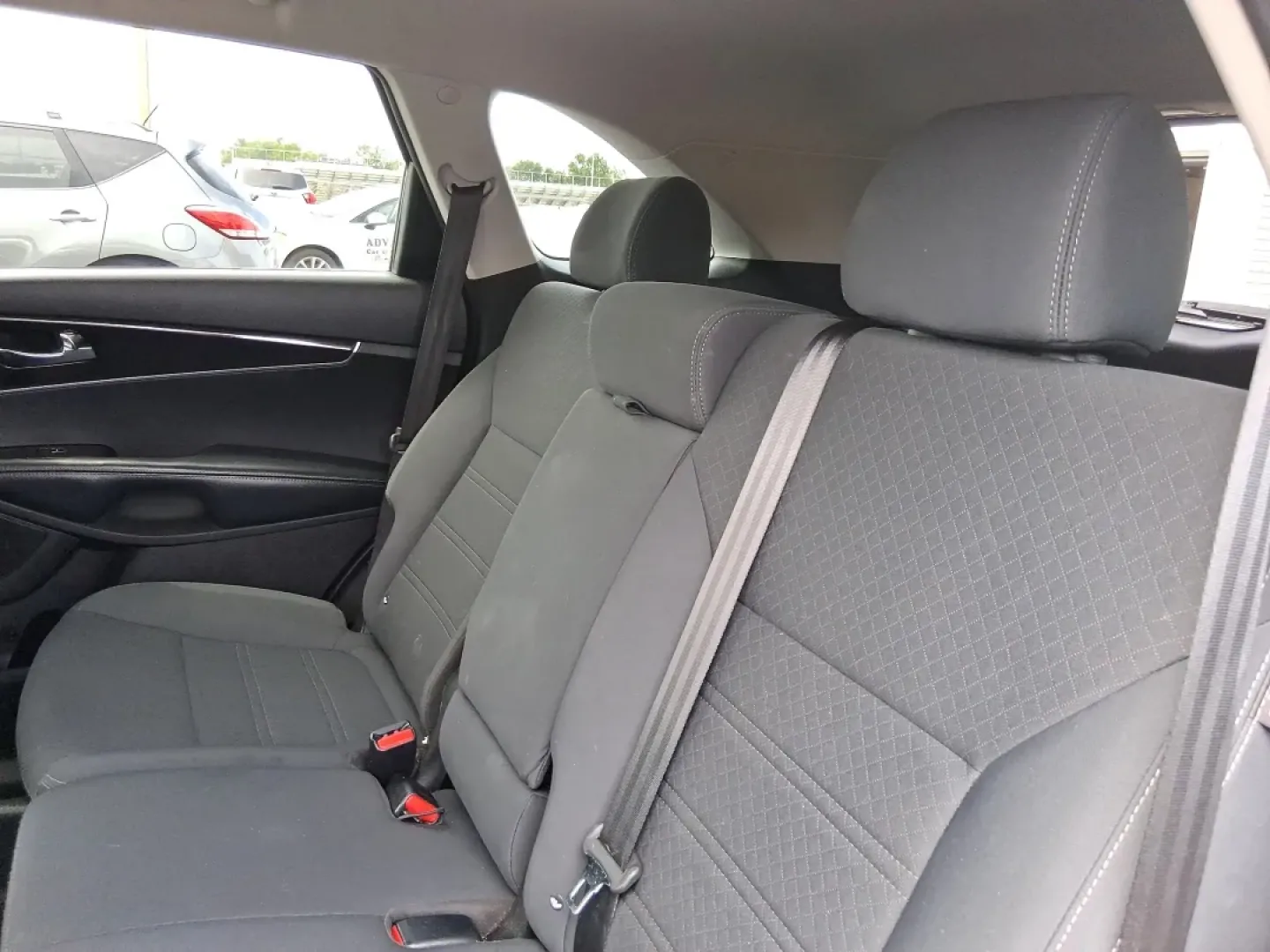 2017 Kia Sorento 2.4L L (5XYPG4A32HG) with an 2.4L I-4 gasoline direct injection engine, located at 1184 Kauffman Ave, Fairborn, OH, 45324, (937) 908-9800, 39.807072, -84.030914 - **Unleash Your Adventurous Spirit with this 2017 Kia Sorento at Advantage Car and Credit in Xenia, OH!**<br /> <br /> Are you ready to elevate your family adventures or conquer your daily commute? Look no further than the 2017 Kia Sorento, a versatile SUV that perfectly aligns with your lifestyle ne - Photo#10