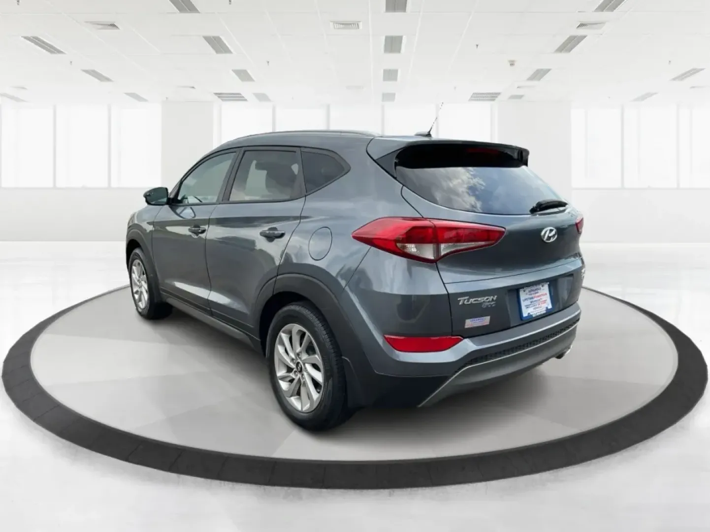 2016 Hyundai Tucson Eco (KM8J3CA24GU) with an 1.6L I-4 gasoline direct injection engine, located at 1099 N County Rd 25A, Troy, OH, 45373, (937) 908-9800, 40.057079, -84.212883 - **Adventure Awaits: 2016 Hyundai Tucson Eco Your Perfect Companion for Daily Drives and Weekend Getaways!**<br /> <br /> At Advantage Car and Credit, located at 1184 Kauffman Ave, Fairborn, OH 45324, we understand that life is an adventure, and having the right vehicle can make all the difference. - Photo#4