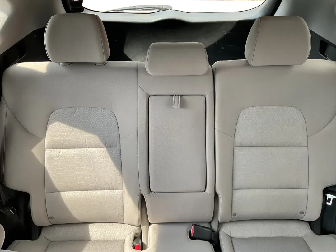 2016 Hyundai Tucson Eco (KM8J3CA24GU) with an 1.6L I-4 gasoline direct injection engine, located at 1099 N County Rd 25A, Troy, OH, 45373, (937) 908-9800, 40.057079, -84.212883 - **Adventure Awaits: 2016 Hyundai Tucson Eco Your Perfect Companion for Daily Drives and Weekend Getaways!**<br /> <br /> At Advantage Car and Credit, located at 1184 Kauffman Ave, Fairborn, OH 45324, we understand that life is an adventure, and having the right vehicle can make all the difference. - Photo#14