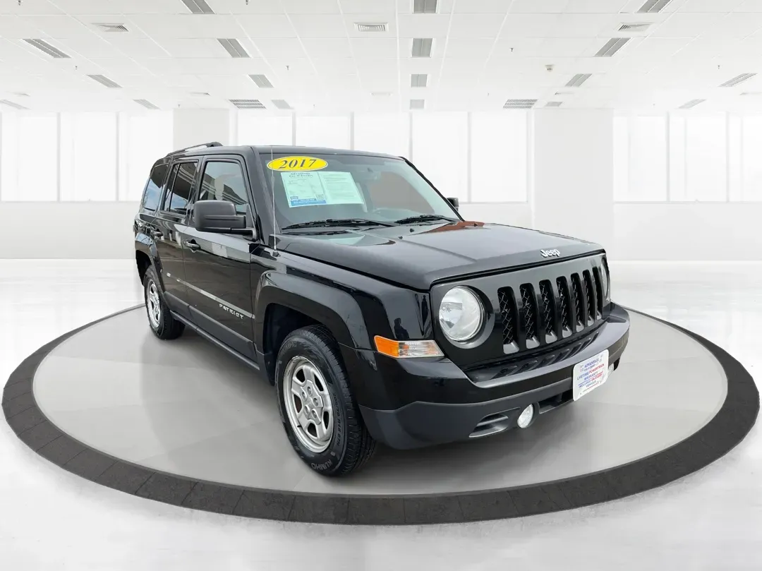2017 Jeep Patriot Sport FWD (1C4NJPBAXHD) with an 2.4L I-4 DOHC engine, Automatic transmission, located at 1184 Kauffman Ave, Fairborn, OH, 45324, (937) 908-9800, 39.807072, -84.030914 - **Unlock Adventure with the 2017 Jeep Patriot Sport FWD at Advantage Car and Credit!**<br /> <br /> Are you ready to elevate your outdoor adventures or simply need a reliable vehicle for your daily commute? Look no further than the incredible 2017 Jeep Patriot Sport FWD, available now at Advantage C - Photo#0