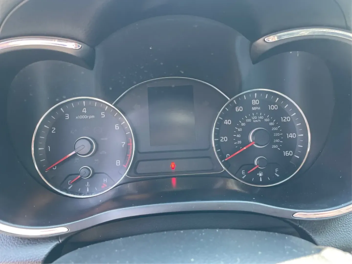 2014 Kia Forte EX (KNAFX4A88E5) with an 2L I-4 gasoline direct injection engine, located at 1951 S Dayton Lakeview Rd., New Carlisle, OH, 45344, (937) 908-9800, 39.890999, -84.050255 - **Elevate Your Everyday Commute with the 2014 Kia Forte EX Perfect for the Modern Lifestyle**<br /> <br /> Looking for a reliable vehicle that effortlessly combines style, comfort, and affordability? The 2014 Kia Forte EX is the perfect choice for budget-conscious buyers and growing families alike. - Photo#15