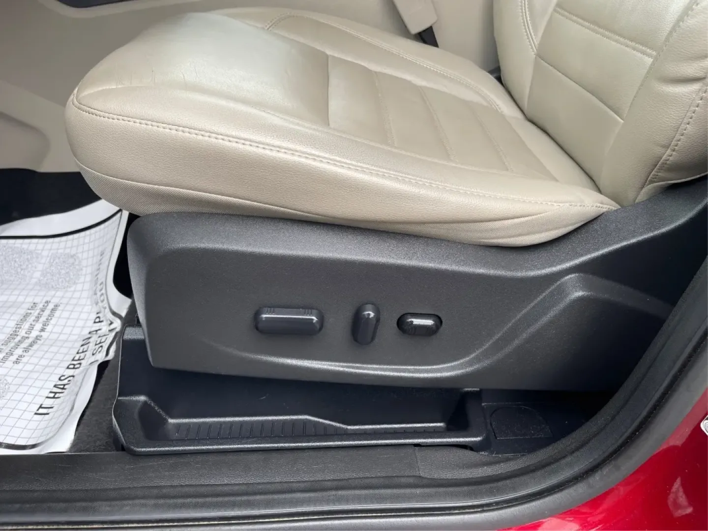 2017 Ford Escape Titanium (1FMCU0JD3HU) with an Other engine, located at 4508 South Dixie Dr, Moraine, OH, 45439, (937) 908-9800, 39.689976, -84.218452 - **Adventure Awaits with the 2017 Ford Escape Titanium at Advantage Car and Credit**<br /> <br /> Are you ready to elevate your lifestyle with a versatile SUV that fits seamlessly into your daily adventures? The 2017 Ford Escape Titanium is the perfect choice for anyone looking to enhance their famil - Photo#18