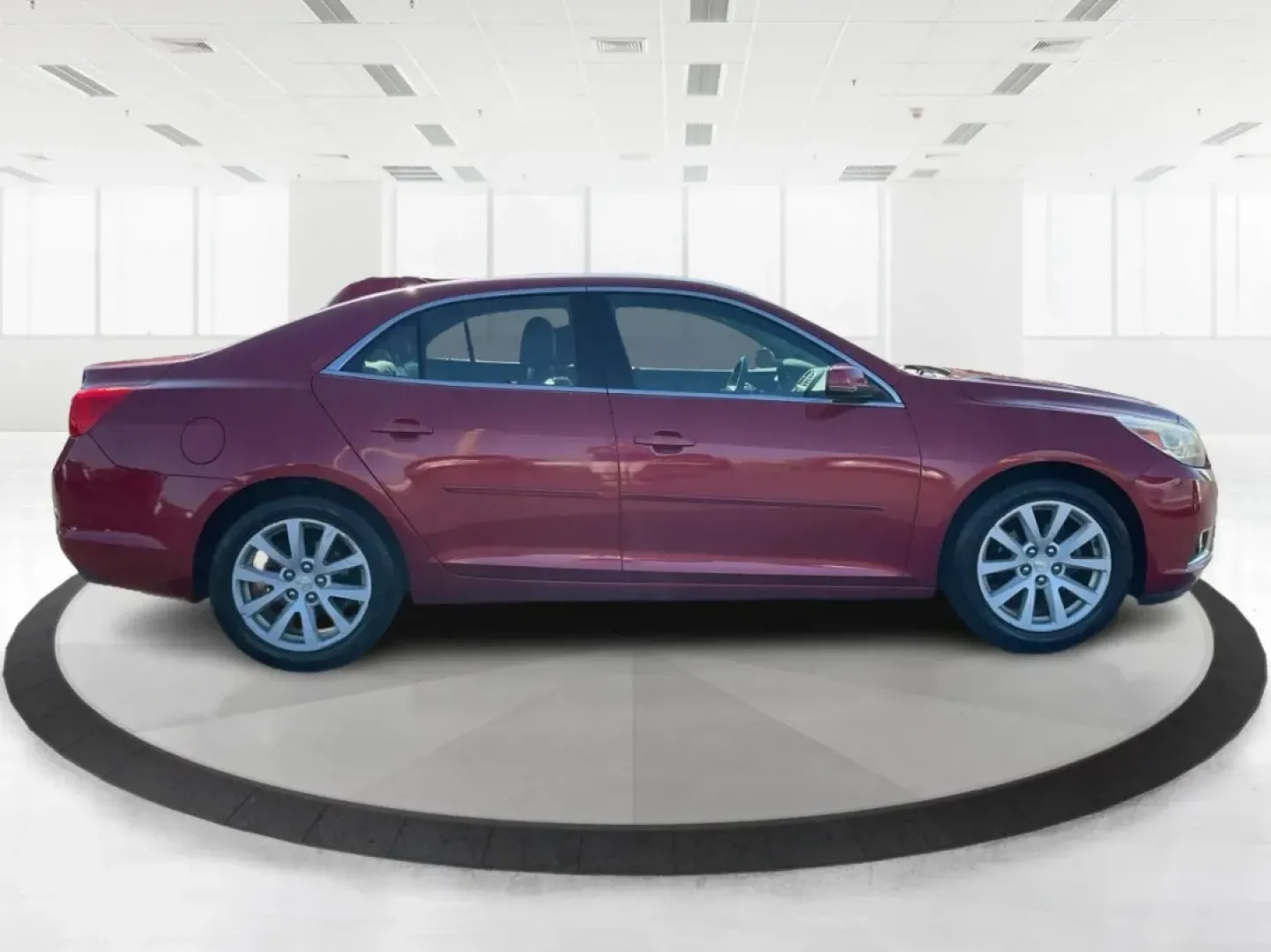 2014 Chevrolet Malibu 2LT (1G11E5SL7EU) with an ECOTEC 2.5L I-4 gasoline direct injection engine, located at 8750 N County Rd 25A, Piqua, OH, 45356, (937) 908-9800, 40.164391, -84.232513 - **Elevate Your Everyday Commute with the 2014 Chevrolet Malibu 2LT at Advantage Car and Credit!**<br /> <br /> Are you ready to transform your daily drives into extraordinary experiences? The 2014 Chevrolet Malibu 2LT is the perfect sedan for those who value comfort, style, and reliability. Whether - Photo#1