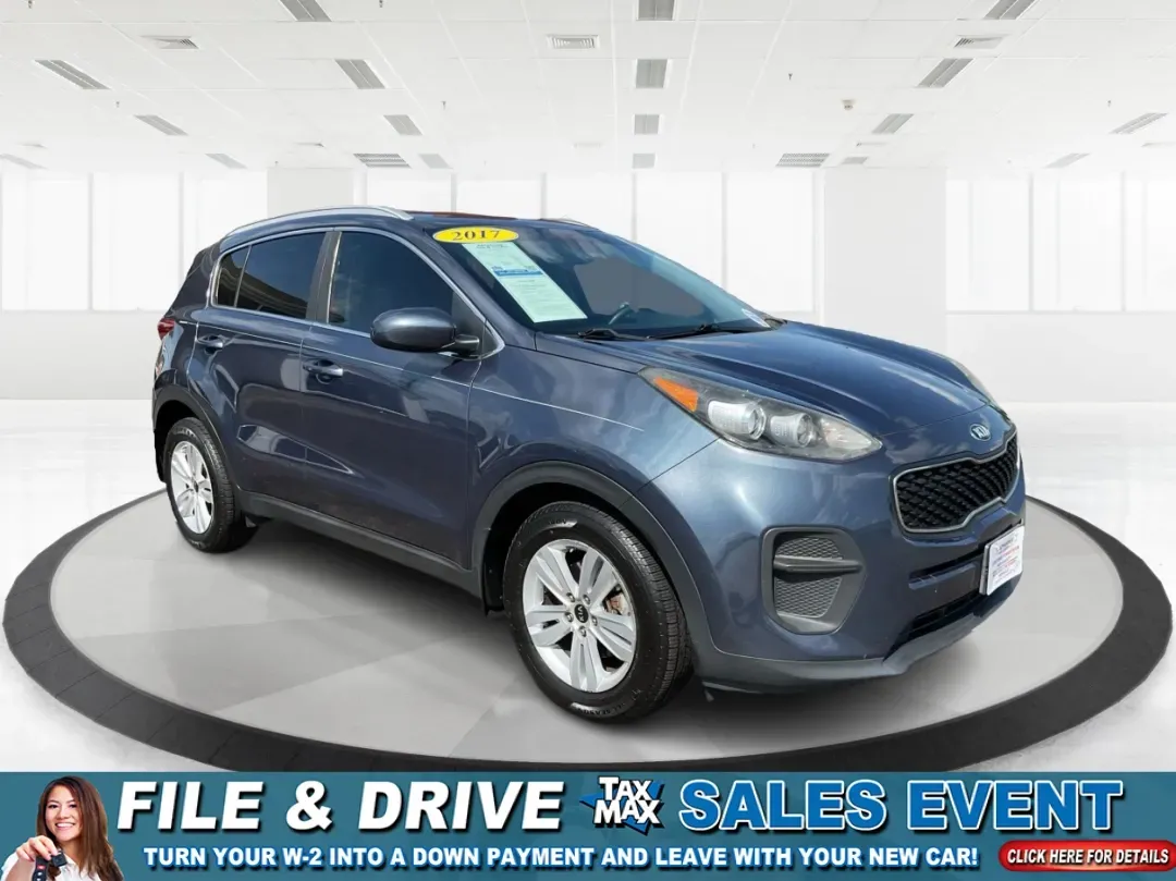 2017 Kia Sportage LX (KNDPM3ACXH7) with an Theta II 2.4L I-4 gasoline direct injection engine, located at 1184 Kauffman Ave, Fairborn, OH, 45324, (937) 908-9800, 39.807072, -84.030914 - 2017 Kia Sportage LX - Photo#0