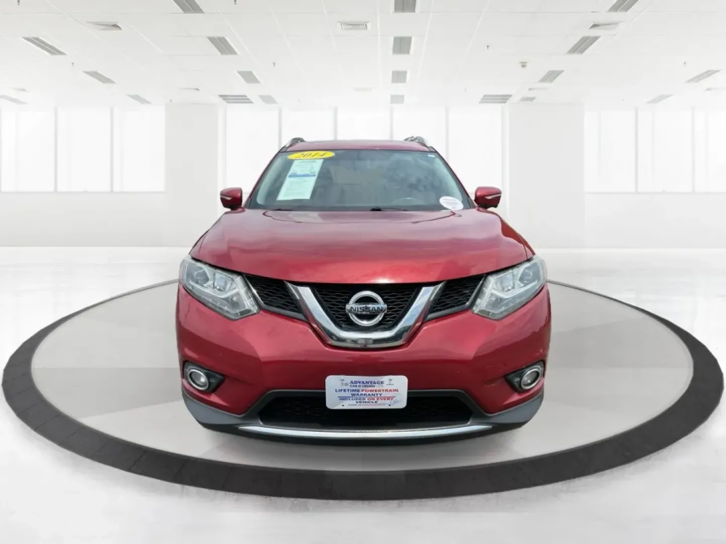 2014 Nissan Rogue SL (5N1AT2MV9EC) with an 2.5L I-4 DOHC engine, located at 1184 Kauffman Ave, Fairborn, OH, 45324, (937) 908-9800, 39.807072, -84.030914 - **Unleash Adventure with This 2014 Nissan Rogue SL Ideal for Your Active Lifestyle!**<br /> <br /> Are you ready to elevate your family adventures or weekend getaways? The 2014 Nissan Rogue SL is the perfect companion for anyone looking to blend functionality with style. With a spacious interior an - Photo#7