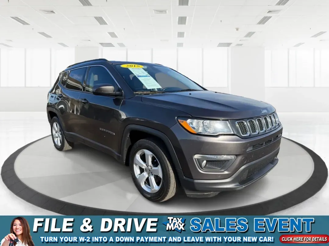 2018 Jeep Compass Latitude FWD (3C4NJCBB1JT) with an 2.4L I-4 variable valve control engine, located at 1951 S Dayton Lakeview Rd., New Carlisle, OH, 45344, (937) 908-9800, 39.890999, -84.050255 - **Adventure Awaits with This 2018 Jeep Compass Latitude FWD!**<br /> <br /> Transform your everyday travels into unforgettable adventures with the 2018 Jeep Compass Latitude FWD. This SUV is not just a mode of transportation; it's your ticket to exploration, whether it's cruising through the scenic - Photo#0