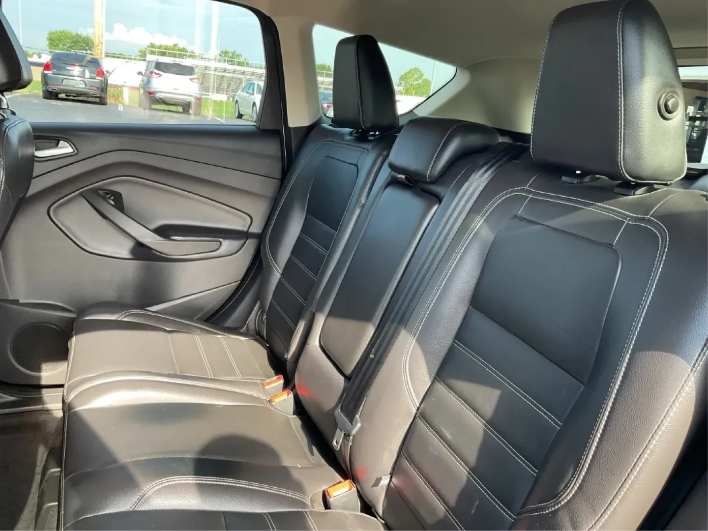 2017 Ford Escape SE (1FMCU9G9XHU) with an Other engine, located at 401 Woodman Dr, Riverside, OH, 45431, (937) 908-9800, 39.760899, -84.123421 - Are you ready to elevate your daily commute or embark on weekend adventures with family and friends? Introducing the 2017 Ford Escape SE, a versatile SUV that combines style, comfort, and functionality for those who demand more from their vehicle. Perfect for budget-conscious buyers or anyone seekin - Photo#10