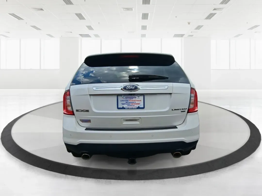 2014 Ford Edge Limited (2FMDK4KC9EB) with an 3.5L V-6 DOHC engine, located at 1184 Kauffman Ave, Fairborn, OH, 45324, (937) 908-9800, 39.807072, -84.030914 - **Elevate Your Family Adventures with the 2014 Ford Edge Limited!**<br /> <br /> Are you ready to transform your daily commutes and weekend adventures? The 2014 Ford Edge Limited is the perfect SUV for families and those who love hitting the open road. With its spacious design, robust performance, a - Photo#3