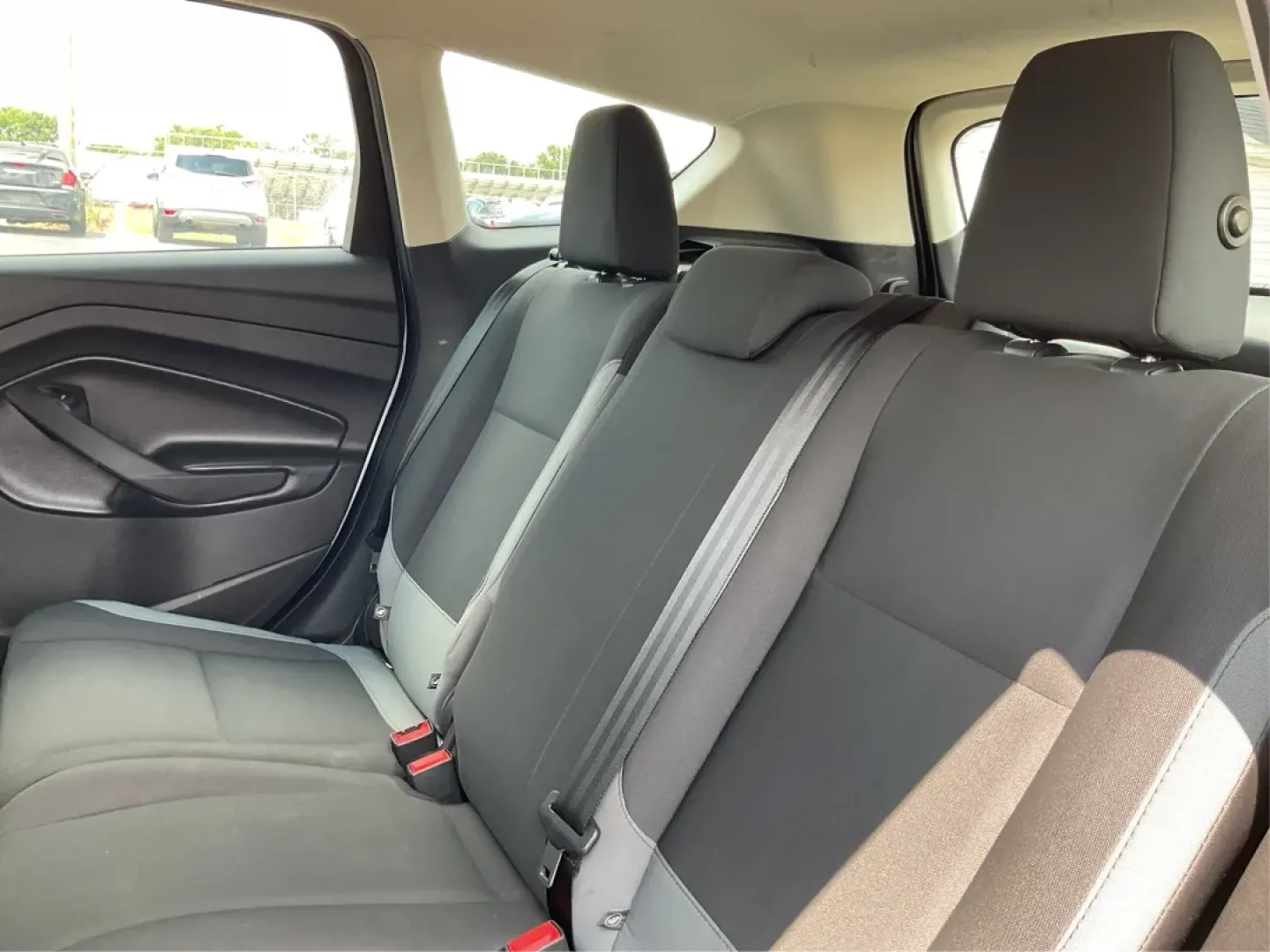 2015 Ford Escape S (1FMCU0F71FU) with an Duratec 2.5L I-4 DOHC engine, located at 880 E. National Road, Vandalia, OH, 45377, (937) 908-9800, 39.891918, -84.183594 - **Adventure Awaits with the 2015 Ford Escape! Perfect for Family Outings and Daily Commutes!**<br /> <br /> Are you looking for a versatile vehicle that seamlessly fits into your active lifestyle? The 2015 Ford Escape is the ideal SUV for growing families, weekend adventurers, or anyone who needs a - Photo#10