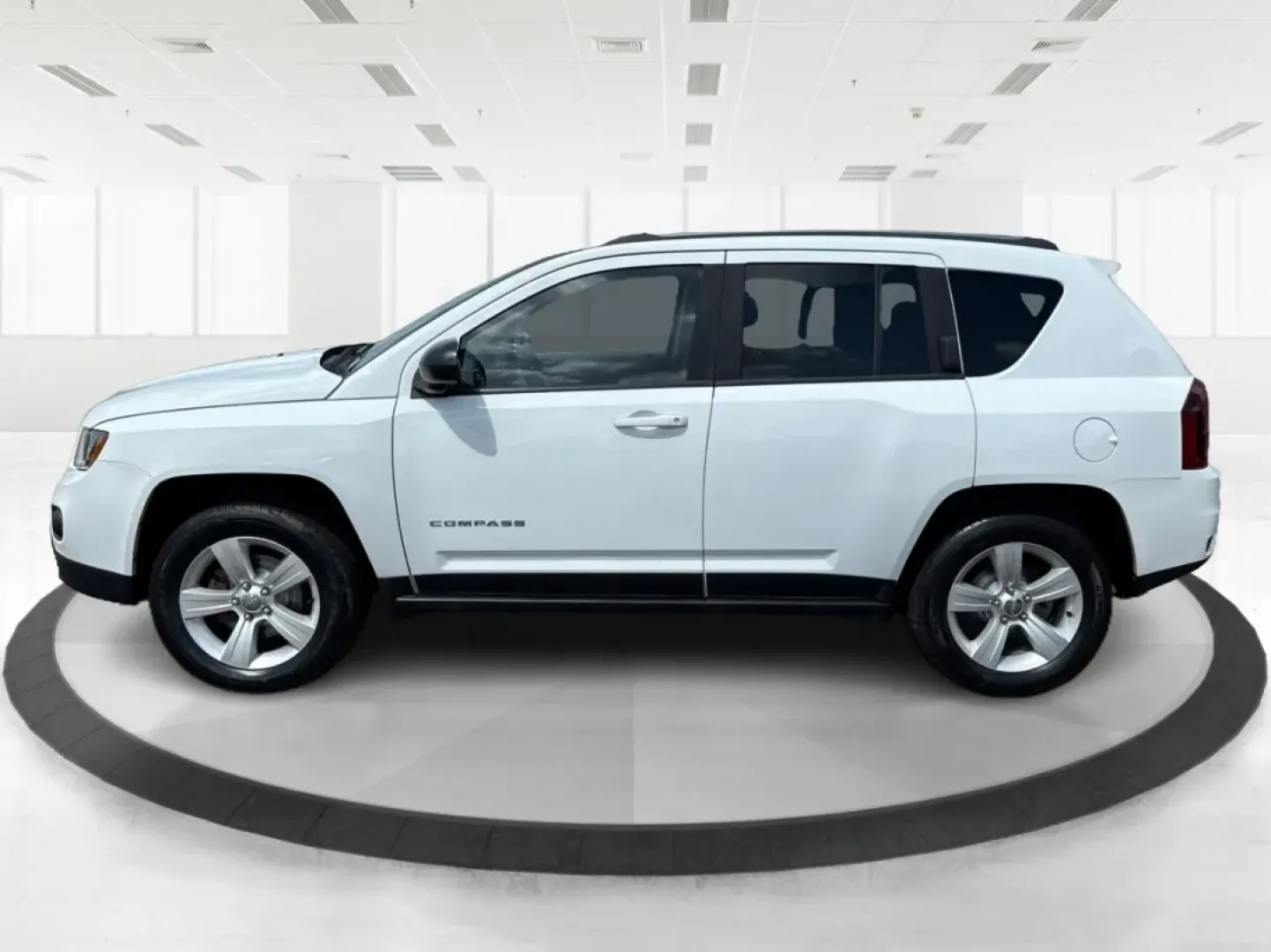 2014 Jeep Compass Sport (1C4NJDBB4ED) with an 2.4L I-4 DOHC engine, located at 1184 Kauffman Ave, Fairborn, OH, 45324, (937) 908-9800, 39.807072, -84.030914 - **Experience Adventure with the 2014 Jeep Compass Sport at Advantage Car and Credit Xenia!** <br /> <br /> Are you ready to embrace the open road with a vehicle that combines comfort, capability, and style? The 2014 Jeep Compass Sport, available at Advantage Car and Credit in Xenia, Ohio, is the pe - Photo#5