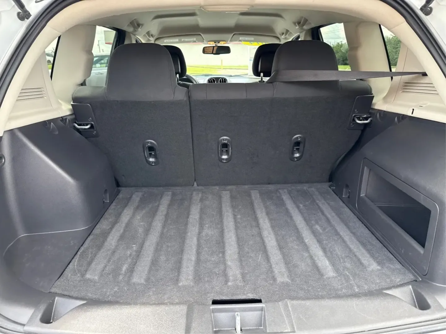 2014 Jeep Compass Sport (1C4NJDBB4ED) with an 2.4L I-4 DOHC engine, located at 1184 Kauffman Ave, Fairborn, OH, 45324, (937) 908-9800, 39.807072, -84.030914 - **Experience Adventure with the 2014 Jeep Compass Sport at Advantage Car and Credit Xenia!** <br /> <br /> Are you ready to embrace the open road with a vehicle that combines comfort, capability, and style? The 2014 Jeep Compass Sport, available at Advantage Car and Credit in Xenia, Ohio, is the pe - Photo#12