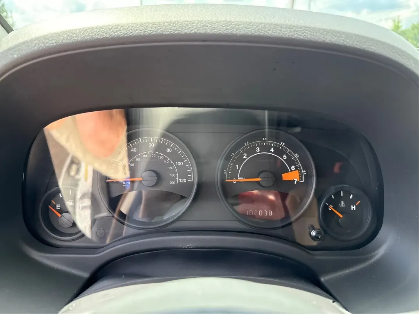 2014 Jeep Compass Sport (1C4NJDBB4ED) with an 2.4L I-4 DOHC engine, located at 1184 Kauffman Ave, Fairborn, OH, 45324, (937) 908-9800, 39.807072, -84.030914 - **Experience Adventure with the 2014 Jeep Compass Sport at Advantage Car and Credit Xenia!** <br /> <br /> Are you ready to embrace the open road with a vehicle that combines comfort, capability, and style? The 2014 Jeep Compass Sport, available at Advantage Car and Credit in Xenia, Ohio, is the pe - Photo#15