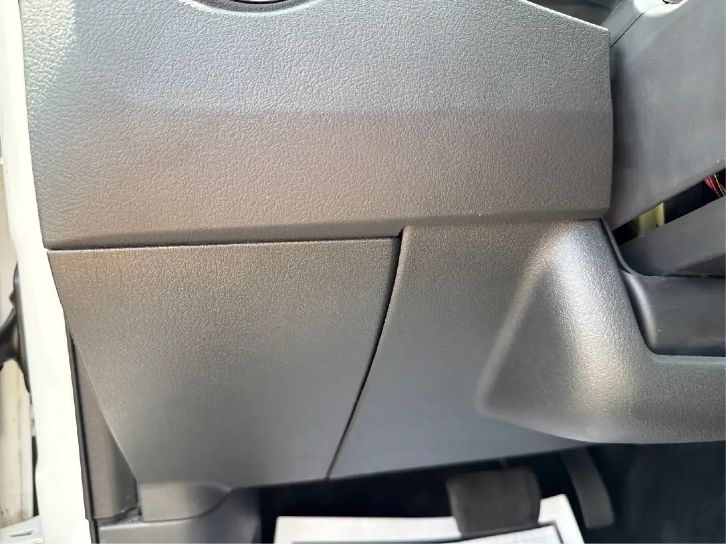 2014 Jeep Compass Sport (1C4NJDBB4ED) with an 2.4L I-4 DOHC engine, located at 1184 Kauffman Ave, Fairborn, OH, 45324, (937) 908-9800, 39.807072, -84.030914 - **Experience Adventure with the 2014 Jeep Compass Sport at Advantage Car and Credit Xenia!** <br /> <br /> Are you ready to embrace the open road with a vehicle that combines comfort, capability, and style? The 2014 Jeep Compass Sport, available at Advantage Car and Credit in Xenia, Ohio, is the pe - Photo#17