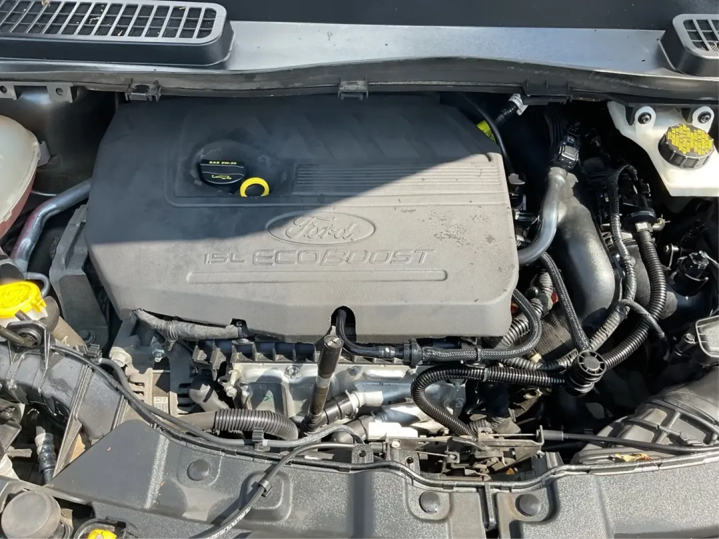 2017 Ford Escape SE (1FMCU0GD7HU) with an Other engine, located at 1099 N County Rd 25A, Troy, OH, 45373, (937) 908-9800, 40.057079, -84.212883 - **Experience Life on the Move with the 2017 Ford Escape SE at Advantage Car and Credit - Troy!**<br /> <br /> Are you ready to elevate your lifestyle with a versatile SUV that's perfect for family outings and weekend adventures? Look no further than the 2017 Ford Escape SE, available at Advantage Ca - Photo#11