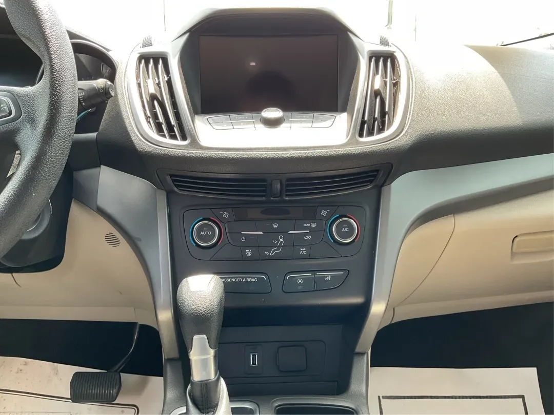 2017 Ford Escape SE (1FMCU9GD7HU) with an Other engine, located at 4508 South Dixie Dr, Moraine, OH, 45439, (937) 908-9800, 39.689976, -84.218452 - **Adventure Awaits With This 2017 Ford Escape SE! Perfect for Your Next Journey!**<br /> <br /> Are you ready to elevate your weekend getaways or daily commutes? The 2017 Ford Escape SE is the ideal SUV for those who crave versatility without sacrificing style. With a spacious interior, advanced saf - Photo#13