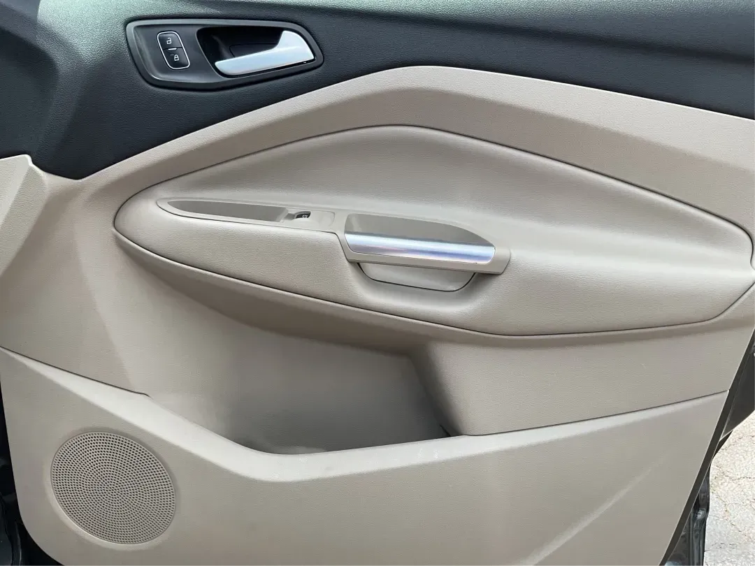 2017 Ford Escape SE (1FMCU9GD7HU) with an Other engine, located at 1099 N County Rd 25A, Troy, OH, 45373, (937) 908-9800, 40.057079, -84.212883 - 2017 Ford Escape SE - Photo#20