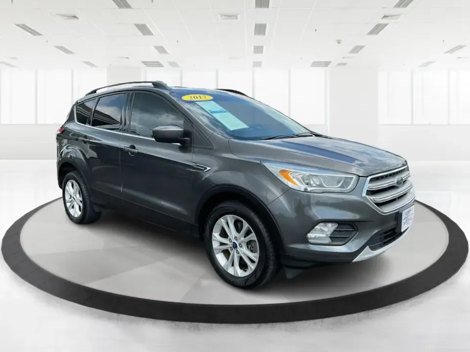 photo of 2017 Ford Escape SE