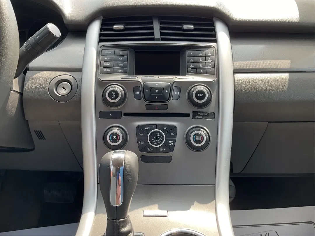 2013 Ford Edge SEL (2FMDK3JC0DB) with an Other engine, located at 401 Woodman Dr, Riverside, OH, 45431, (937) 908-9800, 39.760899, -84.123421 - **Explore New Horizons with the 2013 Ford Edge SEL Your Adventure Awaits!**<br /> <br /> Are you ready to elevate your daily commute or embark on weekend adventures with friends and family? The 2013 Ford Edge SEL is the versatile SUV that perfectly balances style, comfort, and capability, making it - Photo#13