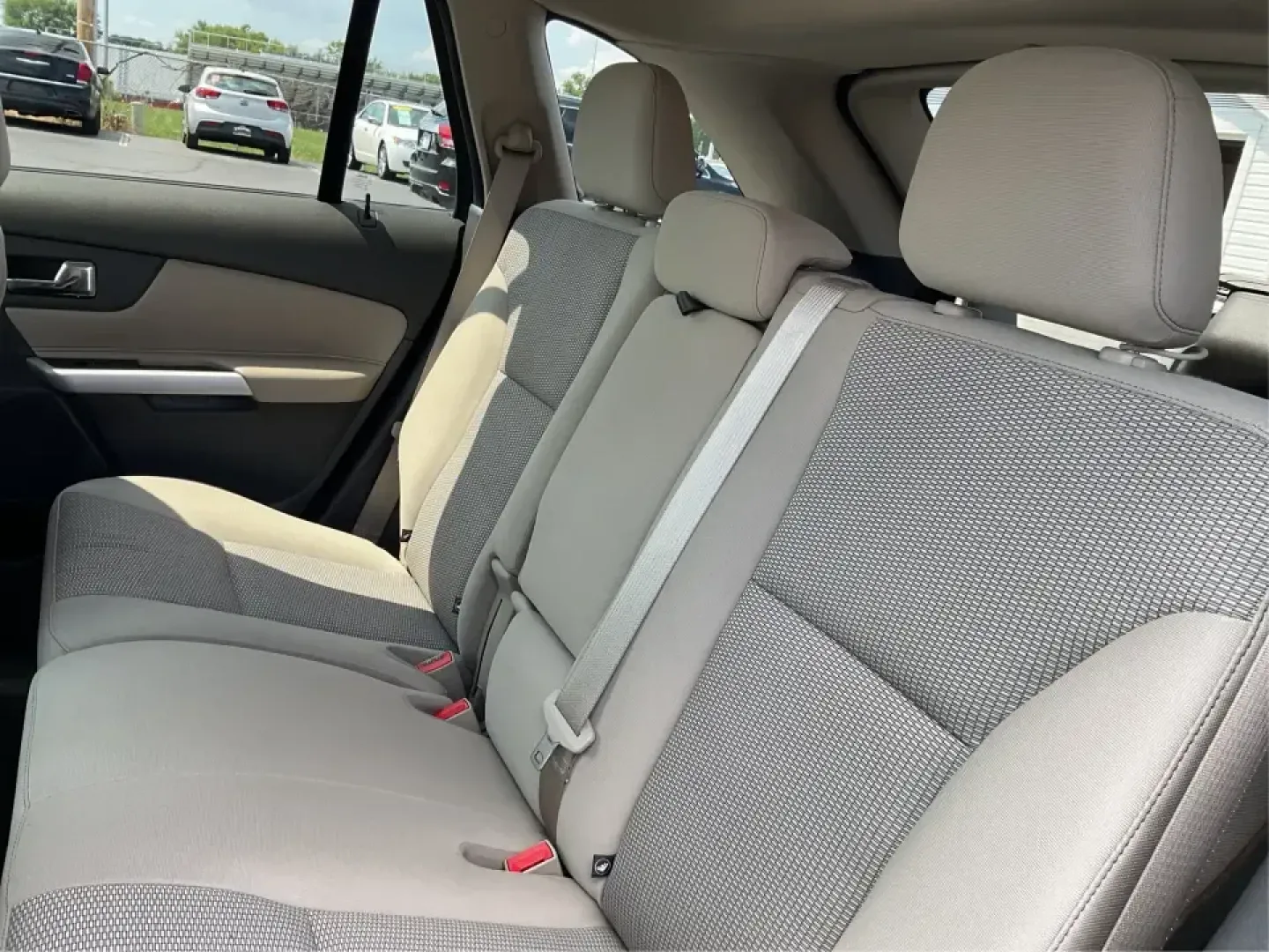 2013 Ford Edge SEL (2FMDK3JC0DB) with an 3.5L V6 DOHC 24V engine, 6-Speed Automatic transmission, located at 880 E. National Road, Vandalia, OH, 45377, (937) 908-9800, 39.891918, -84.183594 - **Explore New Horizons with the 2013 Ford Edge SEL Your Adventure Awaits!**<br /> <br /> Are you ready to elevate your daily commute or embark on weekend adventures with friends and family? The 2013 Ford Edge SEL is the versatile SUV that perfectly balances style, comfort, and capability, making it - Photo#10