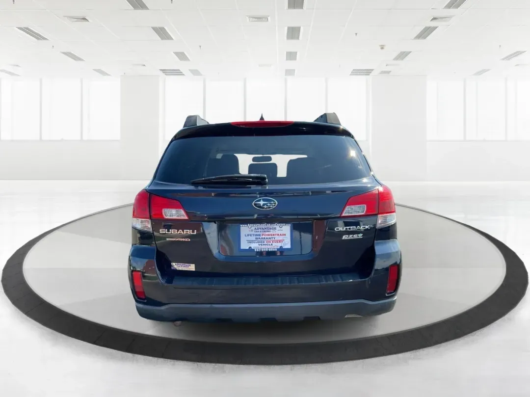 2013 Subaru Outback 2.5i Limited (4S4BRBKC0D3) with an 2.5L H-4 DOHC engine, Continuously Variable Transmission (CVT) transmission, located at 8750 N County Rd 25A, Piqua, OH, 45356, (937) 908-9800, 40.164391, -84.232513 - **Adventure Awaits with This 2013 Subaru Outback! Perfect for Weekend Getaways and Daily Commutes**<br /> <br /> Looking for a versatile vehicle that can handle everything from family road trips to daily commutes? Look no further than this 2013 Subaru Outback 2.5i Limited, now available at Advantage - Photo#3