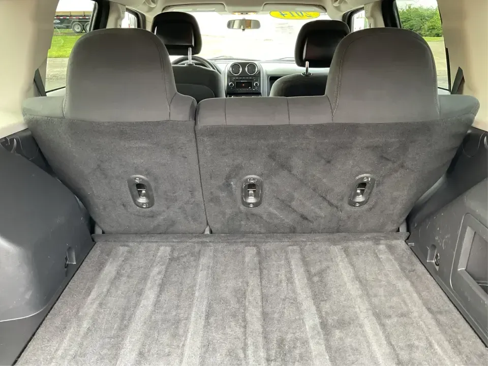 2014 Jeep Patriot Latitude (1C4NJPFA4ED) with an 2.0L L4 DOHC 16V engine, Automatic transmission, located at 880 E. National Road, Vandalia, OH, 45377, (937) 908-9800, 39.891918, -84.183594 - **Adventure Awaits with This 2014 Jeep Patriot Latitude at Advantage Car and Credit - Moraine!**<br /> <br /> Are you ready to embark on new adventures, whether it's a weekend getaway, a family road trip, or daily commutes? This 2014 Jeep Patriot Latitude is your perfect companion for all these scen - Photo#12