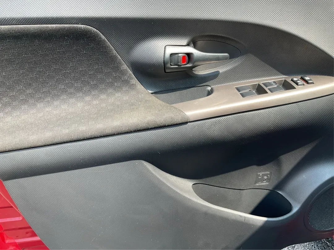 2014 Scion xD Base (JTKKUPB40E1) with an 1.8L L4 DOHC16V engine, 4-Speed Automatic transmission, located at 4508 South Dixie Dr, Moraine, OH, 45439, (937) 908-9800, 39.689976, -84.218452 - ### Discover Your Next Adventure with the 2014 Scion xD at Advantage Car and Credit!<br /> <br /> Are you ready to enhance your lifestyle with a vehicle that perfectly combines practicality and style? Whether you're commuting to work, running errands around Riverside, or planning a weekend getaway, - Photo#17