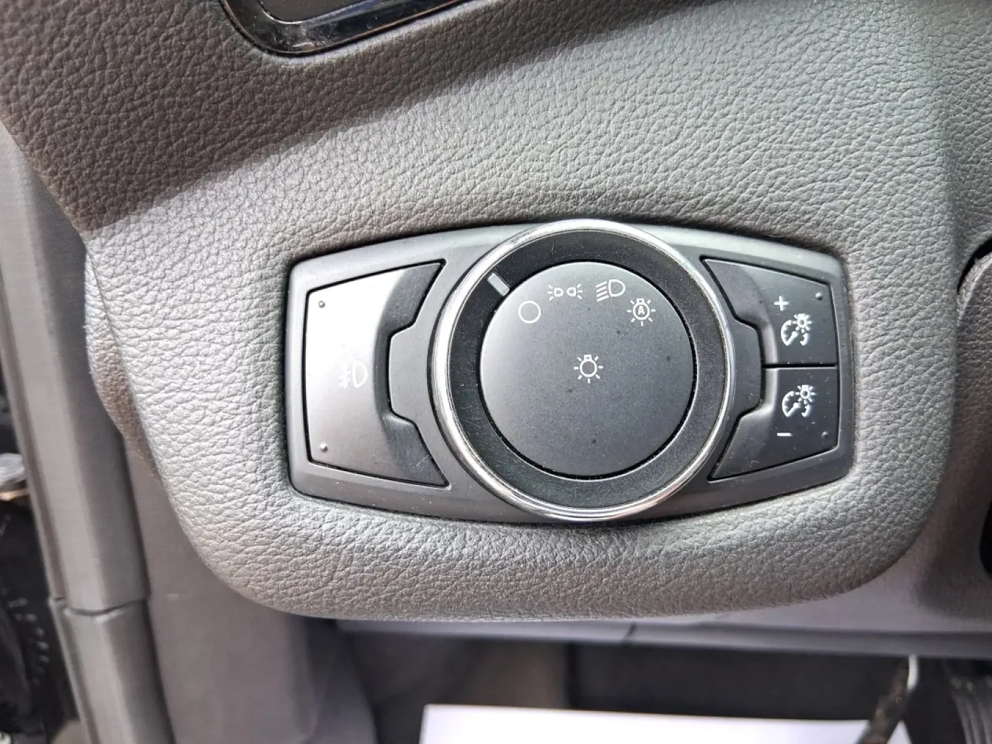 2014 Ford Escape Titanium (1FMCU9J96EU) with an EcoBoost 1.6L I-4 gasoline direct injection engine, located at 4508 South Dixie Dr, Moraine, OH, 45439, (937) 908-9800, 39.689976, -84.218452 - **Unleash Adventure with the 2014 Ford Escape Titanium: Your Ideal Family SUV!**<br /> <br /> Are you ready to take on the open road for your next family getaway or weekend adventure? Look no further than the 2014 Ford Escape Titanium, a versatile SUV that combines style, comfort, and functionality, - Photo#17