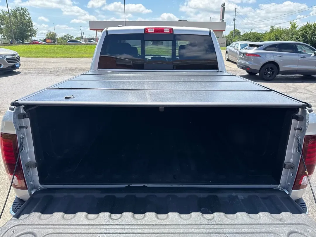 2016 Ram 1500 Sport (1C6RR7MT4GS) with an Other engine, located at 1230 East Main St, Xenia, OH, 45385, (937) 908-9800, 39.688026, -83.910172 - 2016 Ram 1500 Sport - Photo#12