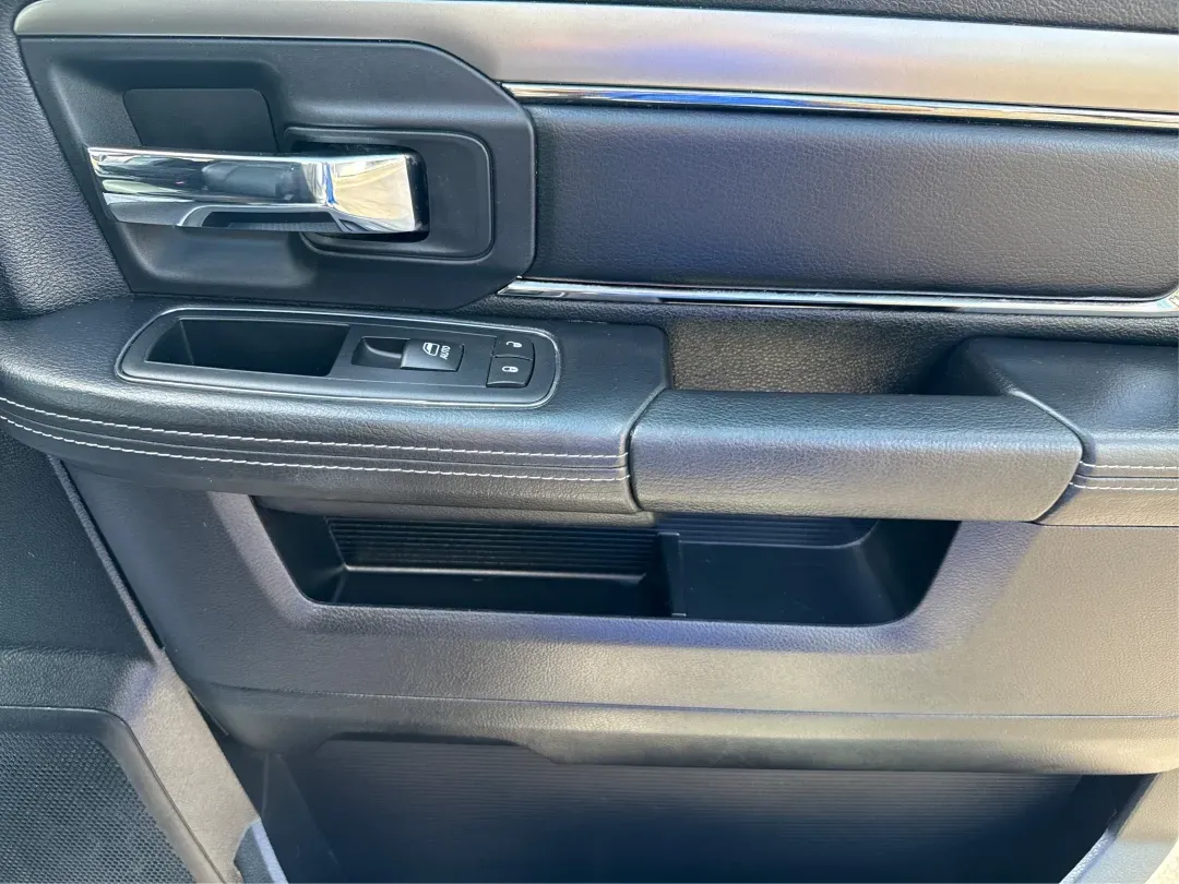 2016 Ram 1500 Sport (1C6RR7MT4GS) with an Other engine, located at 1230 East Main St, Xenia, OH, 45385, (937) 908-9800, 39.688026, -83.910172 - 2016 Ram 1500 Sport - Photo#20