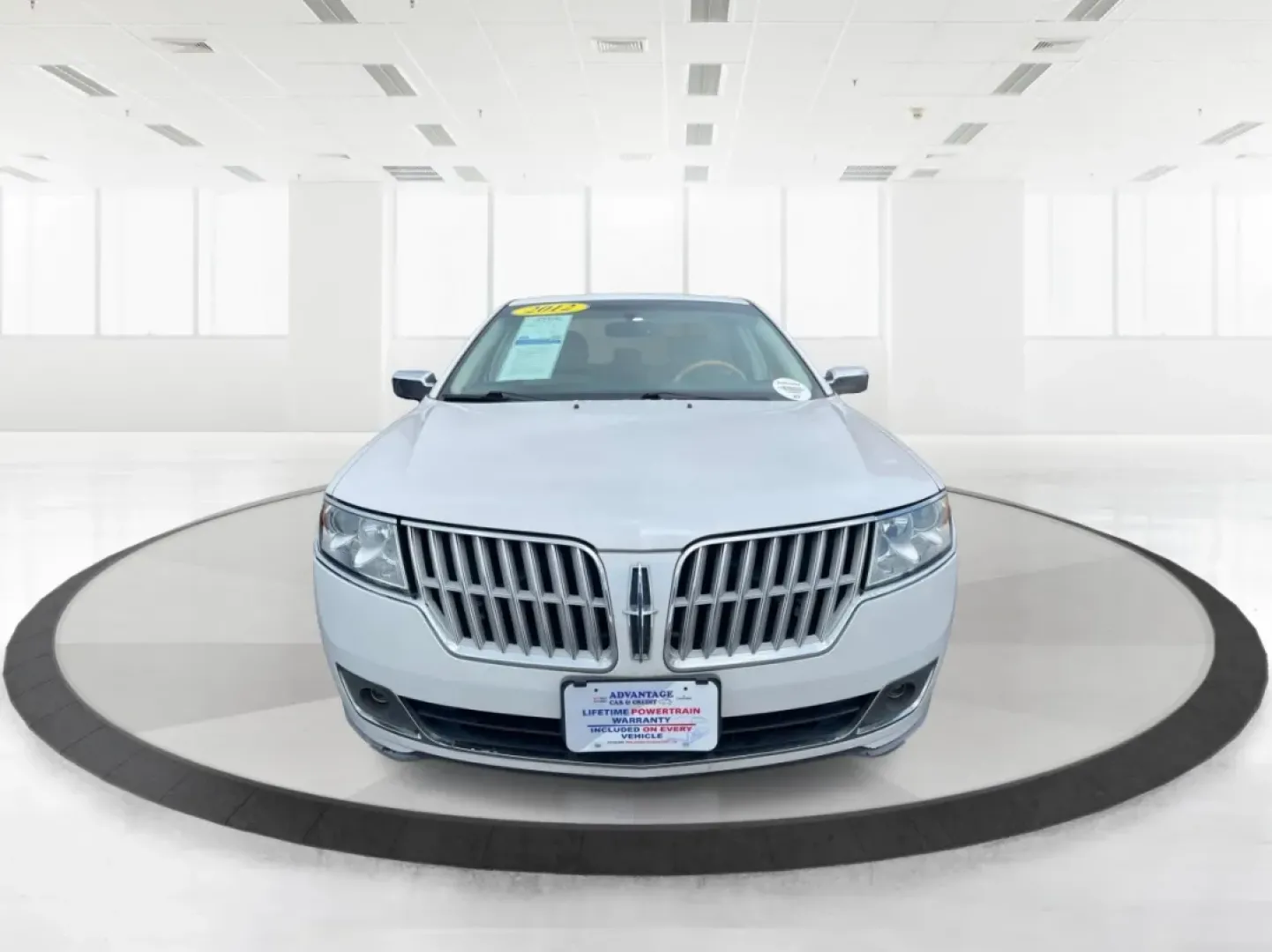 2012 Lincoln MKZ Base (3LNHL2JC1CR) with an Other engine, located at 1230 East Main St, Xenia, OH, 45385, (937) 908-9800, 39.688026, -83.910172 - **Discover Luxury and Comfort with the 2012 Lincoln MKZ at Advantage Car and Credit!**<br /> <br /> Imagine gliding through the streets of Fairborn, OH in a stylish and comfortable sedan that's perfect for your daily commute or weekend adventures. The 2012 Lincoln MKZ is more than just a car; it's a - Photo#7