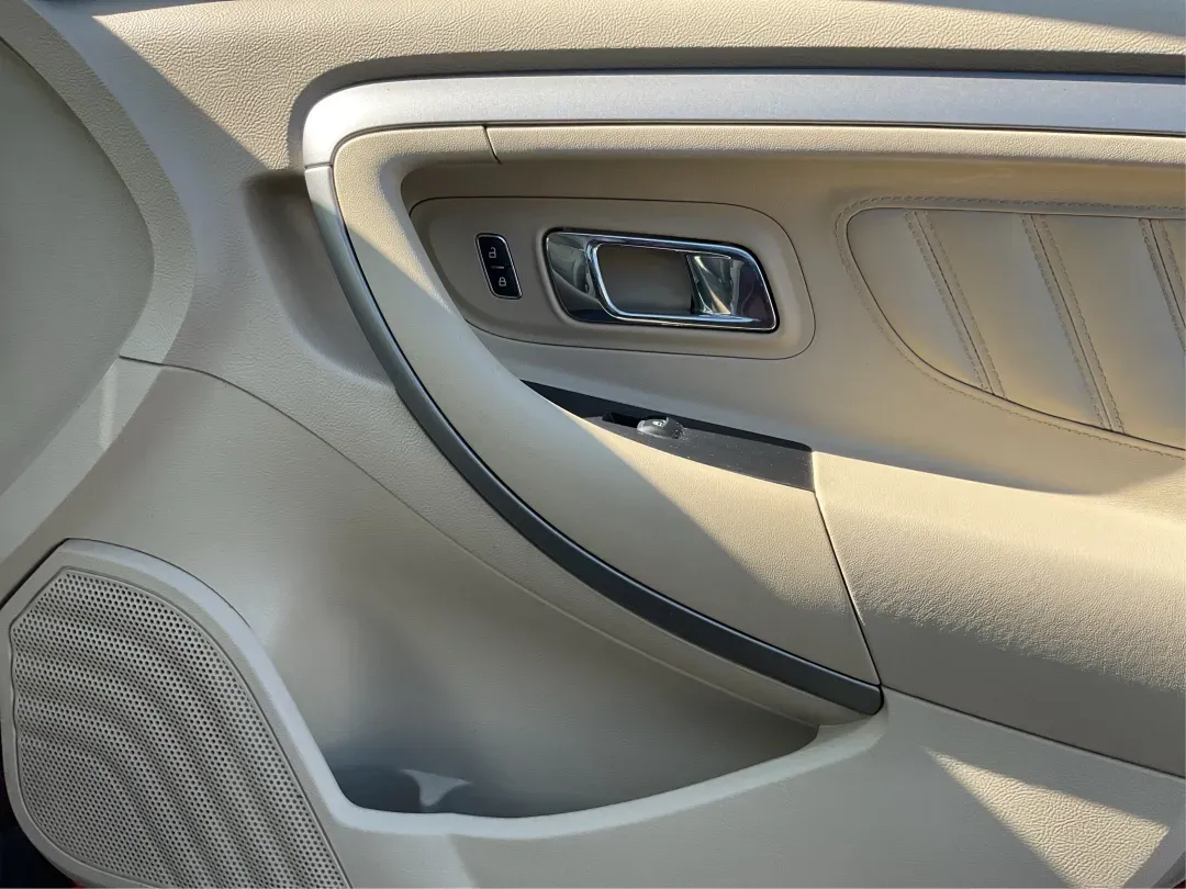 2014 Ford Taurus SE (1FAHP2D89EG) with an Other engine, located at 401 Woodman Dr, Riverside, OH, 45431, (937) 908-9800, 39.760899, -84.123421 - **Experience the Perfect Blend of Comfort and Reliability with the 2014 Ford Taurus SE**<br /> <br /> Looking for a reliable sedan that suits your daily commute while also being perfect for family road trips? The 2014 Ford Taurus SE is designed to meet the needs of diverse lifestyles, making it a fa - Photo#20