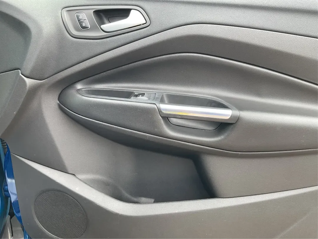 2017 Ford Escape SE (1FMCU9GD3HU) with an Other engine, located at 1099 N County Rd 25A, Troy, OH, 45373, (937) 908-9800, 40.057079, -84.212883 - Are you searching for a reliable and stylish SUV that fits seamlessly into your busy lifestyle? Look no further than this stunning 2017 Ford Escape SE, available now at Advantage Car and Credit in Fairborn, OH. With its robust features and comfortable design, this vehicle is perfect for growing fami - Photo#20