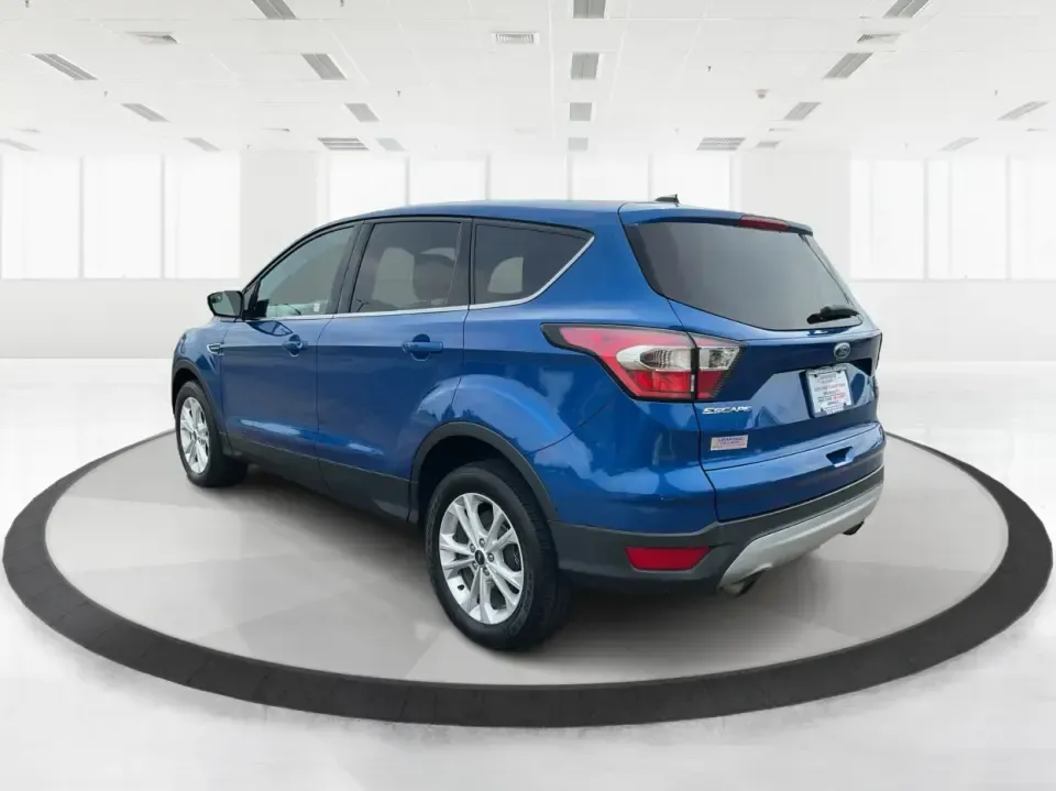 2017 Ford Escape (1FMCU9GD3HU) with an Other engine, located at 8750 N County Rd 25A, Piqua, OH, 45356, (937) 908-9800, 40.164391, -84.232513 - Are you searching for a reliable and stylish SUV that fits seamlessly into your busy lifestyle? Look no further than this stunning 2017 Ford Escape SE, available now at Advantage Car and Credit in Fairborn, OH. With its robust features and comfortable design, this vehicle is perfect for growing fami - Photo#4