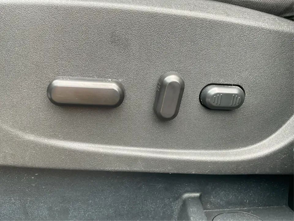 2017 Ford Escape (1FMCU9GD3HU) with an Other engine, located at 8750 N County Rd 25A, Piqua, OH, 45356, (937) 908-9800, 40.164391, -84.232513 - Are you searching for a reliable and stylish SUV that fits seamlessly into your busy lifestyle? Look no further than this stunning 2017 Ford Escape SE, available now at Advantage Car and Credit in Fairborn, OH. With its robust features and comfortable design, this vehicle is perfect for growing fami - Photo#18