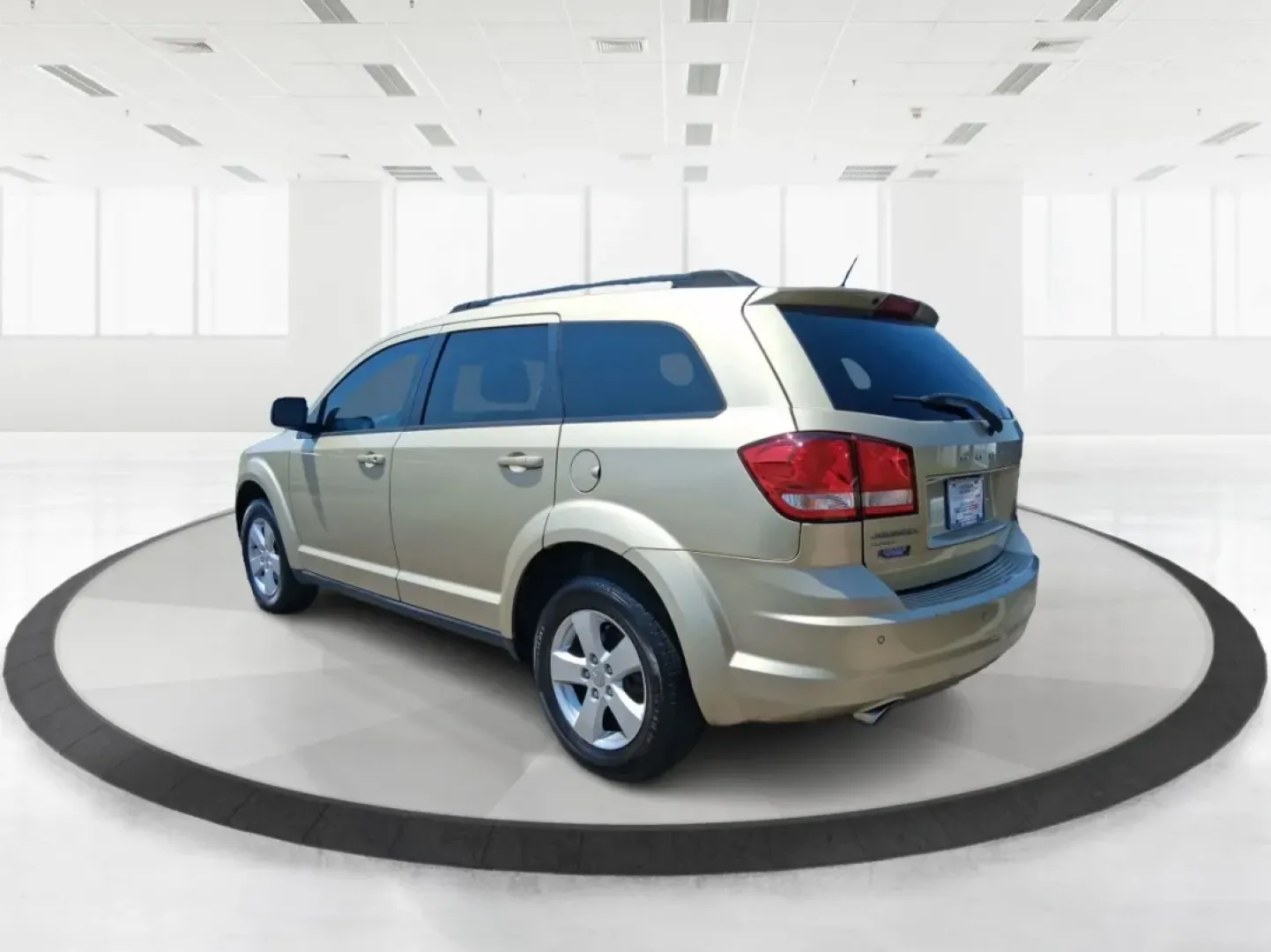 2011 Dodge Journey Mainstreet (3D4PG1FG9BT) with an 3.6L V6 DOHC 24V engine, 6-Speed Automatic transmission, located at 4508 South Dixie Dr, Moraine, OH, 45439, (937) 908-9800, 39.689976, -84.218452 - Are you in search of a versatile SUV that fits seamlessly into your active lifestyle? Look no further than this 2011 Dodge Journey Mainstreet, available now at Advantage Car and Credit - Moraine, located at 4508 South Dixie Dr, Moraine, OH 45439. This spacious and well-equipped SUV is not just a veh - Photo#4