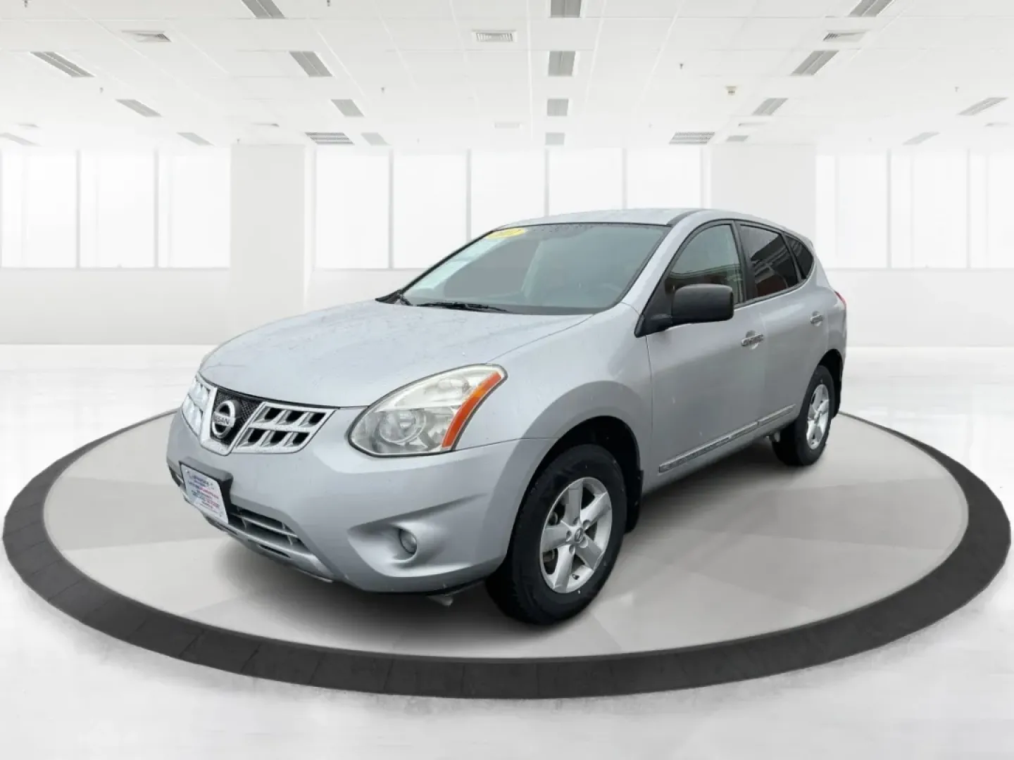 2012 Nissan Rogue S (JN8AS5MT2CW) with an 2.5L I-4 DOHC engine, located at 1951 S Dayton Lakeview Rd., New Carlisle, OH, 45344, (937) 908-9800, 39.890999, -84.050255 - Are you seeking the perfect vehicle that balances style, comfort, and versatility? Look no further than the 2012 Nissan Rogue, now available at Advantage Car and Credit in Fairborn, OH. This sleek SUV is not just a mode of transportation; it's your ticket to adventure, ideal for growing families, we - Photo#8