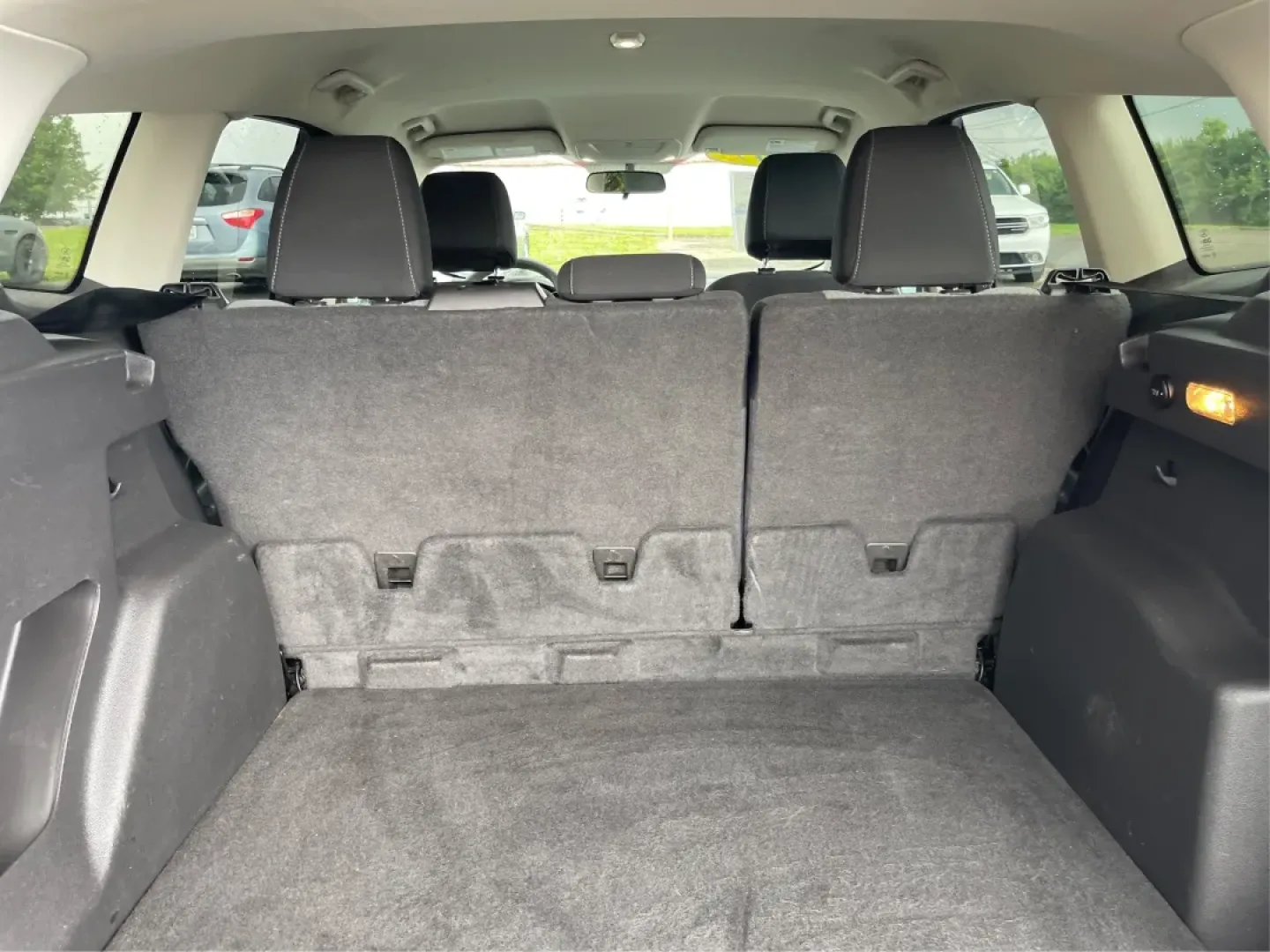2017 Ford Escape SE (1FMCU0GD5HU) with an Other engine, located at 1951 S Dayton Lakeview Rd., New Carlisle, OH, 45344, (937) 908-9800, 39.890999, -84.050255 - **Adventure Awaits in This 2017 Ford Escape SE Perfect for Your Ohio Lifestyle!**<br /> <br /> Are you ready to embrace the open road? Whether you're commuting to work, taking the kids to soccer practice, or planning a weekend getaway to nearby attractions like the National Museum of the U.S. Air F - Photo#11